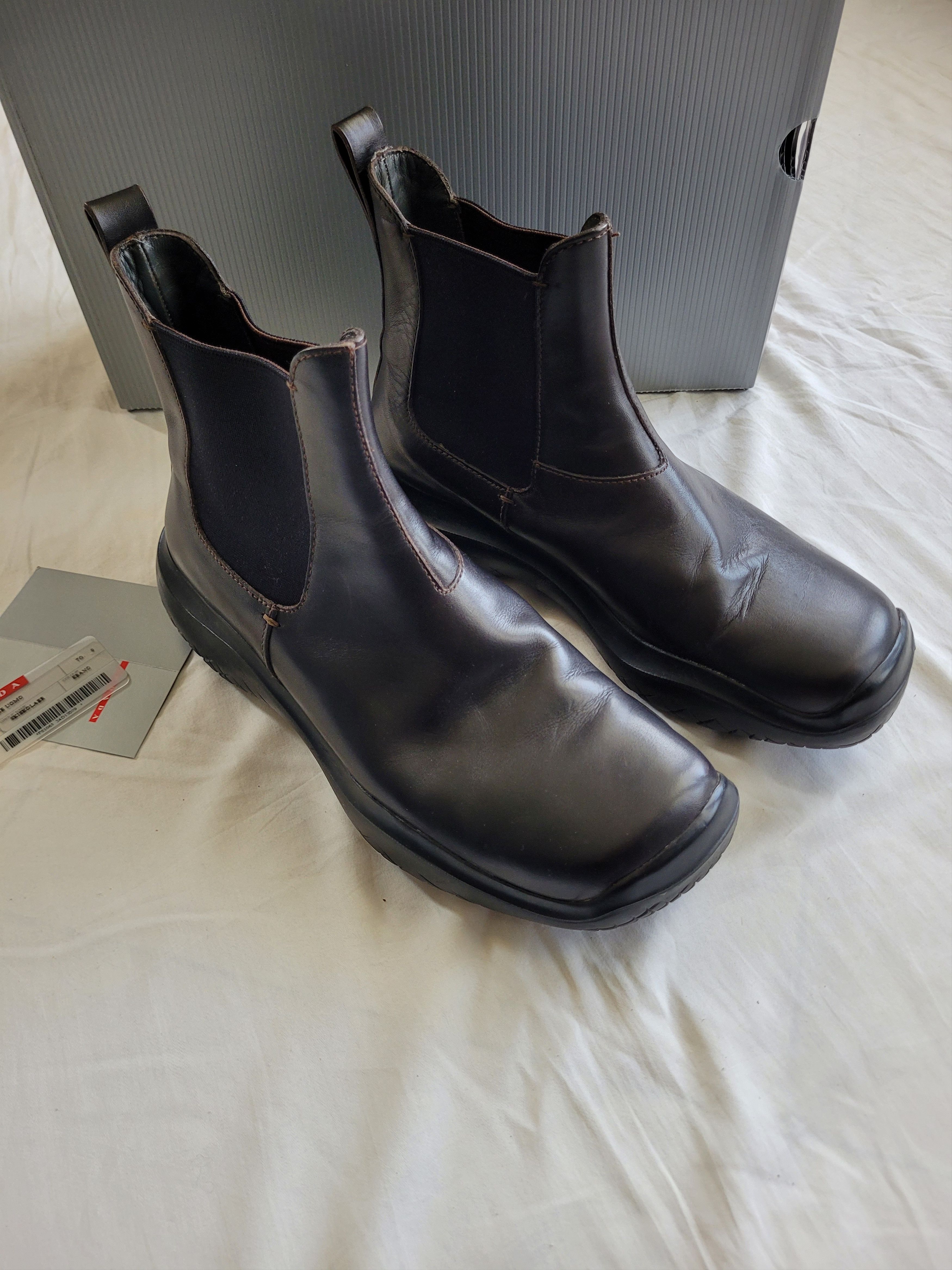 Prada Prada Fall-1999 archive Vibram-sole square-toed boots Size US 11 / EU 44 - 10 Thumbnail