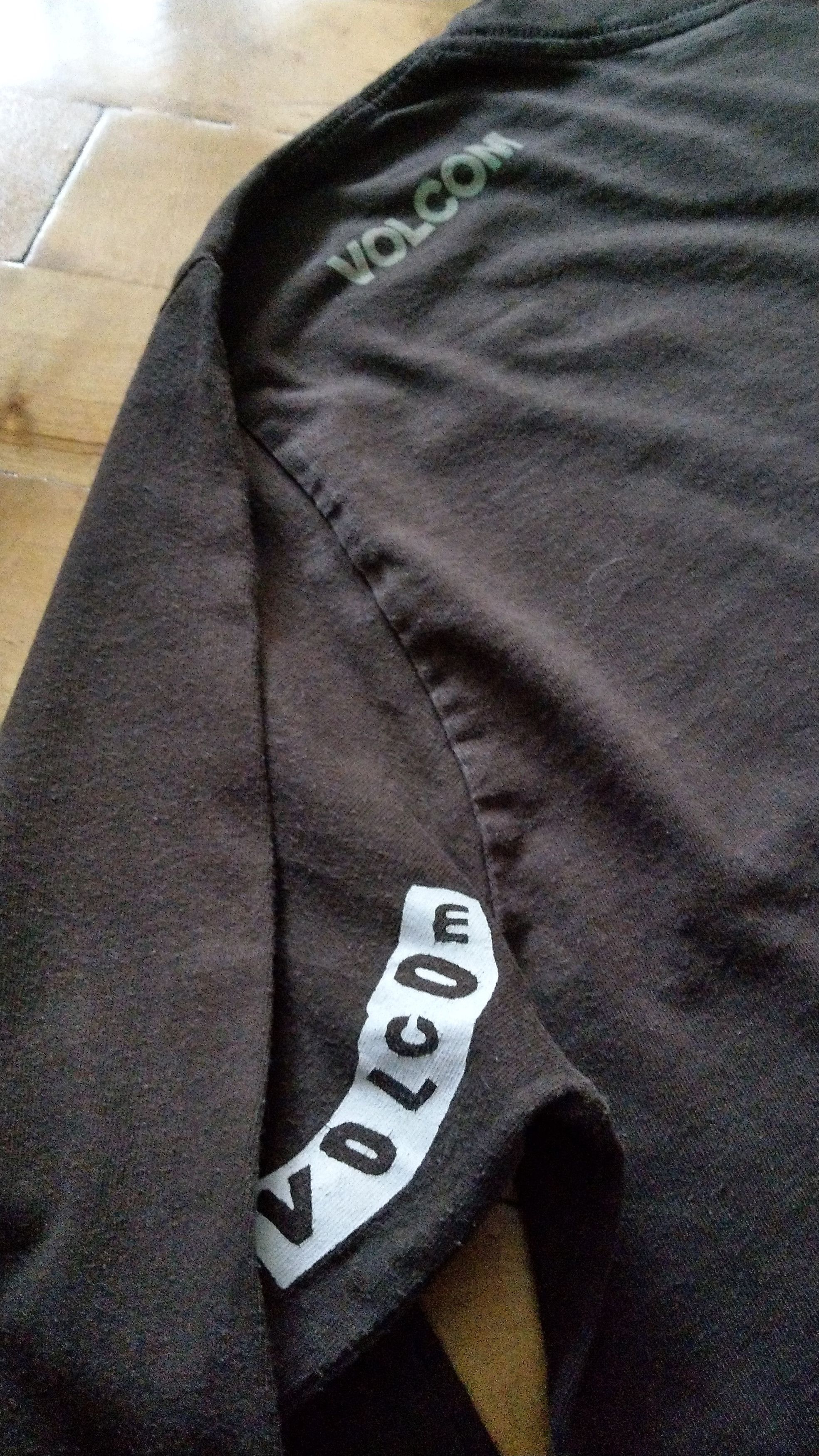 Volcom Vintage VOLCOM Tshirt Skate Goth Raver Opium Alt Size XL / US 12-14 / IT 48-50 - 3 Thumbnail