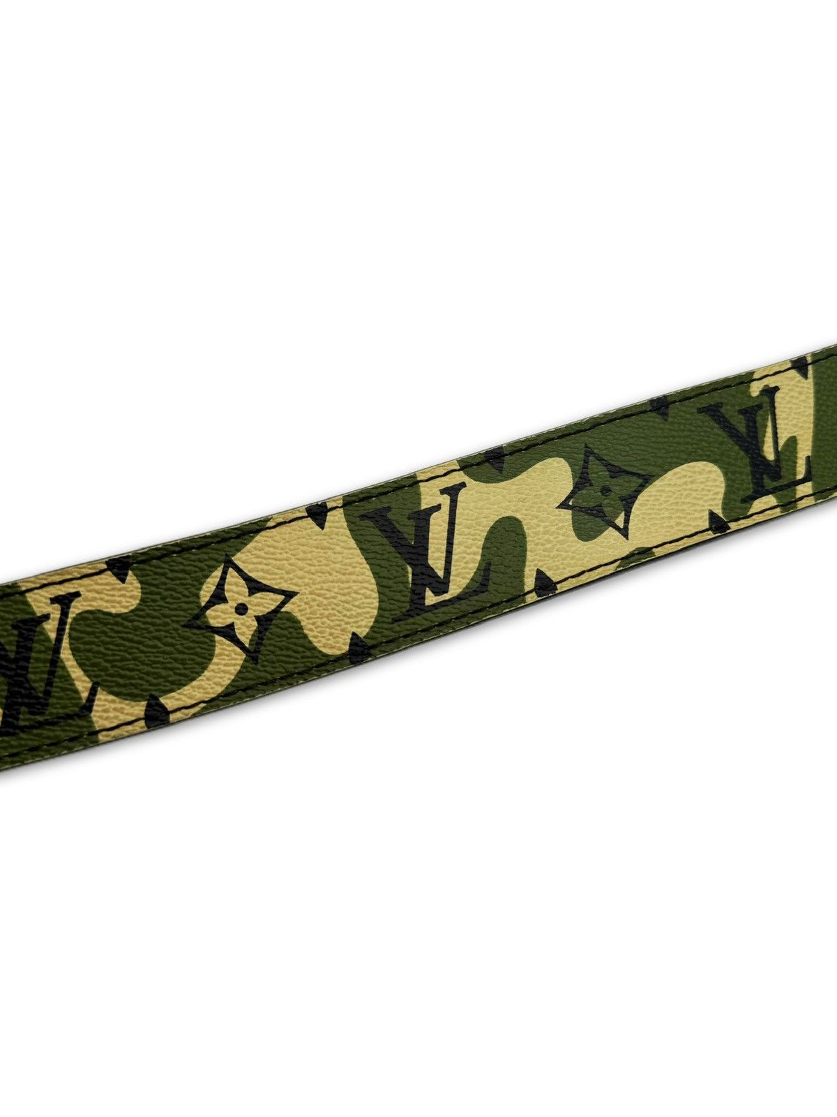 Louis Vuitton × Takashi Murakami 2007 Louis Vuitton x Takahashi Murakami Green Camo Leather Belt Size 34 - 3 Thumbnail