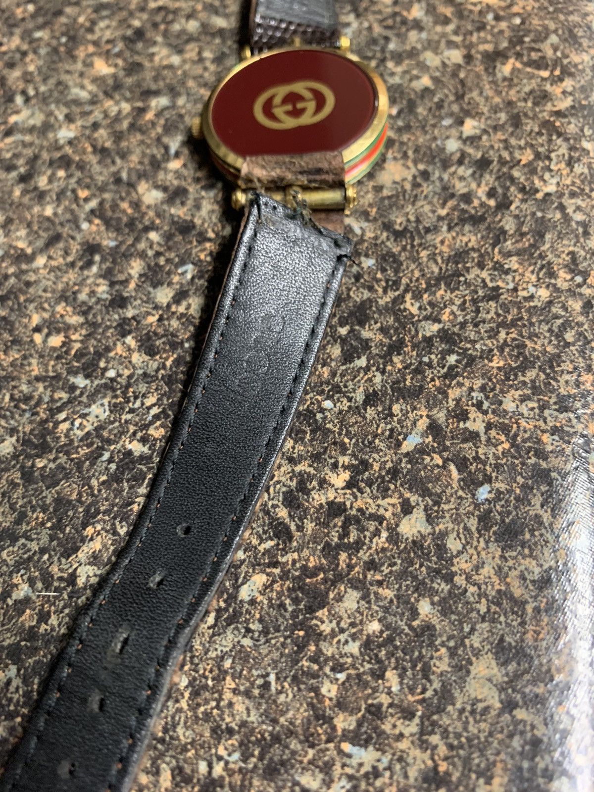 Gucci × Vintage 90s gucci watch Size ONE SIZE - 3 Thumbnail