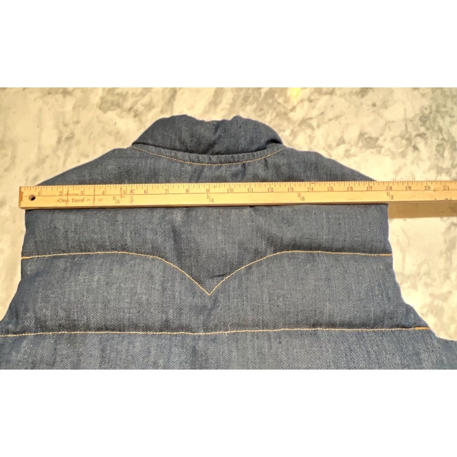 Vintage VINTAGE 70’s Sundance Products Denim Goose Down Puffer Vest Men Large Western Blue Size US L / EU 52-54 / 3 - 4 Thumbnail