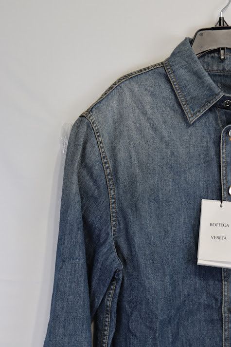 Bottega Veneta o1rshd1 Orignal Light Denim Shirt in Indigo Size US S / EU 44-46 / 1 - 4 Thumbnail