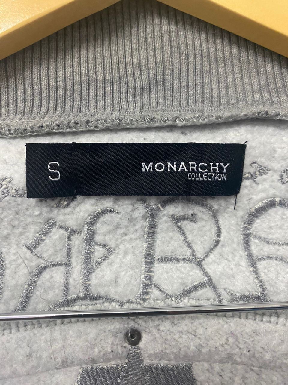 Monarchy × Vintage Vintage Monarchy Collection Sweater Hoodie Outerwear Size US S / EU 44-46 / 1 - 11 Thumbnail