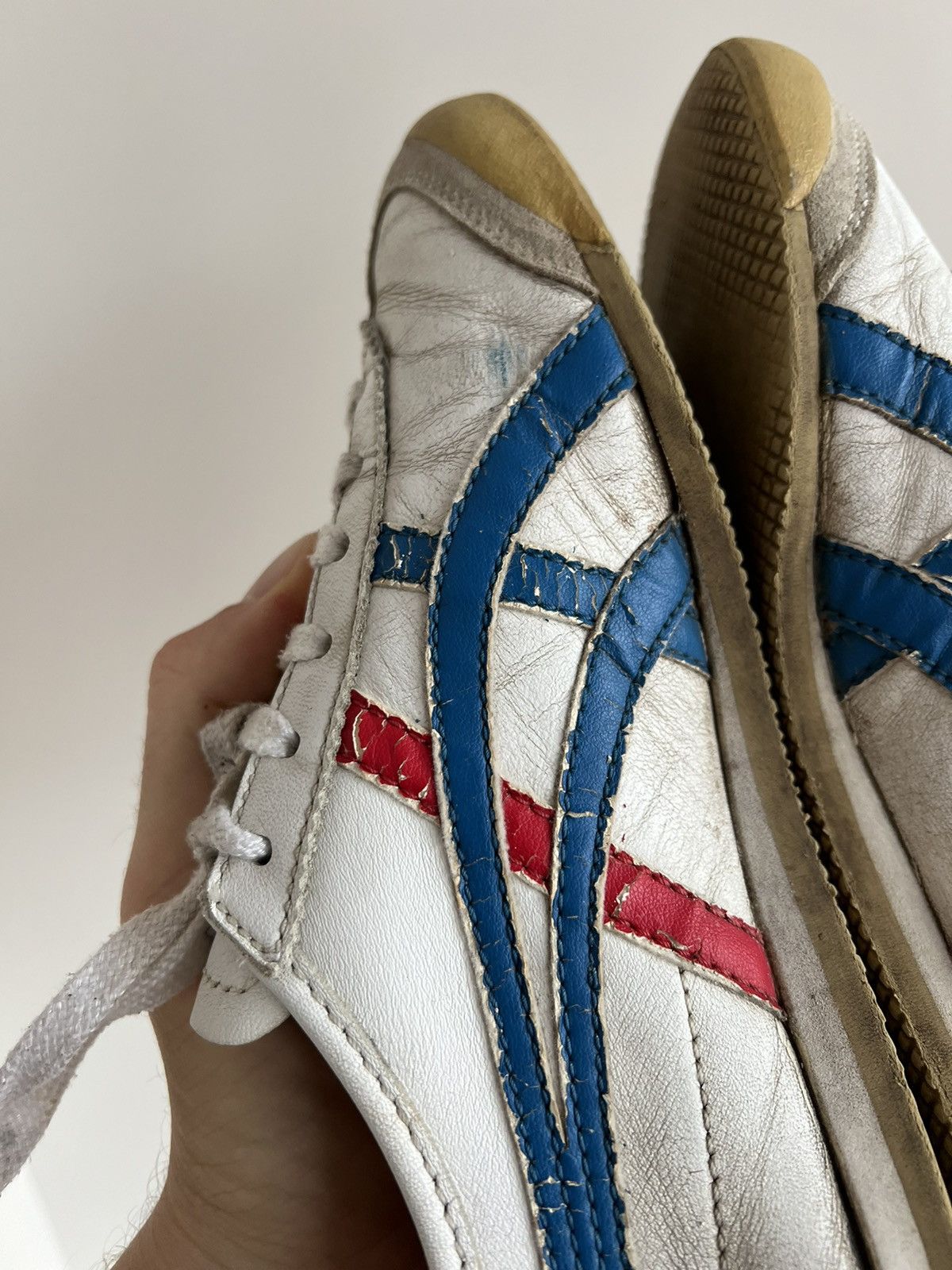 Asics × Vintage Vintage Asics Onitsuka Tiger Leather Sneakers Size US 9 / IT 39 - 8 Thumbnail