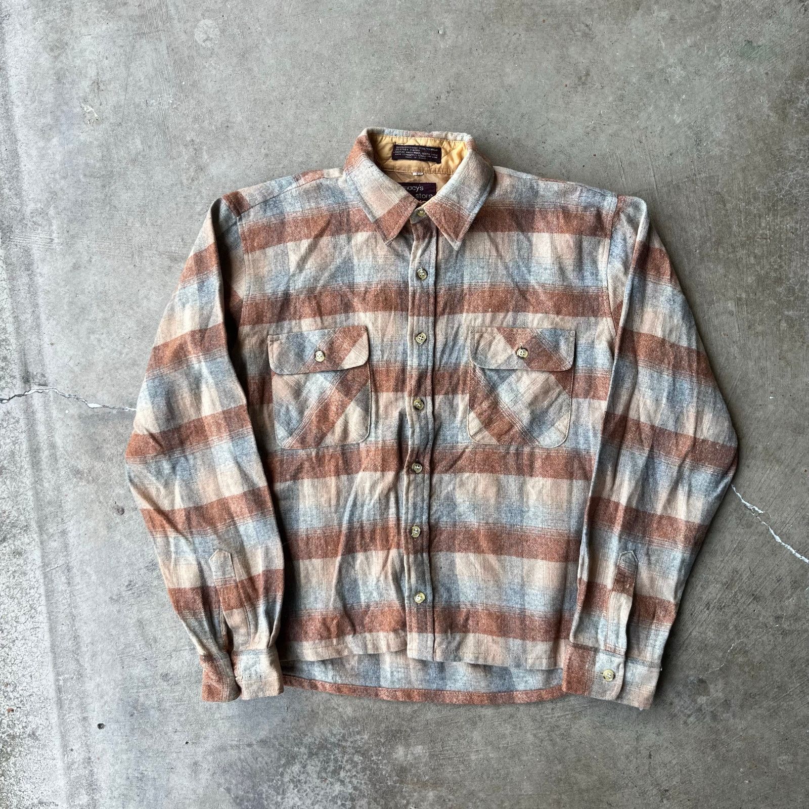 Vintage VINTAGE MACY'S WOOL BROWN SWEATER PLAID LARGE BOARD SHIRT Size US L / EU 52-54 / 3 - 2 Thumbnail