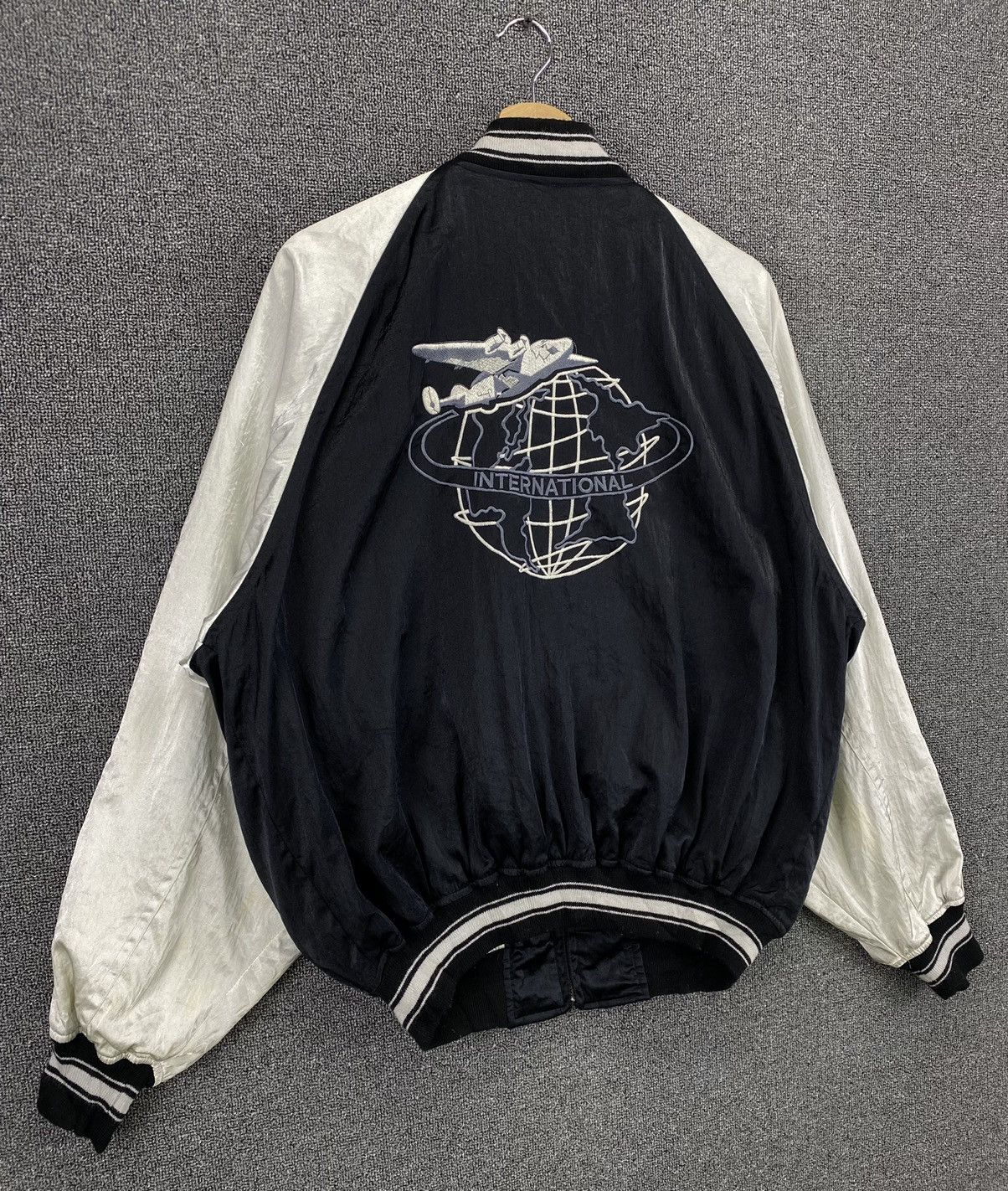 Vintage Vintage American Classics International Varsity Jacket Size US L / EU 52-54 / 3 - 2 Thumbnail