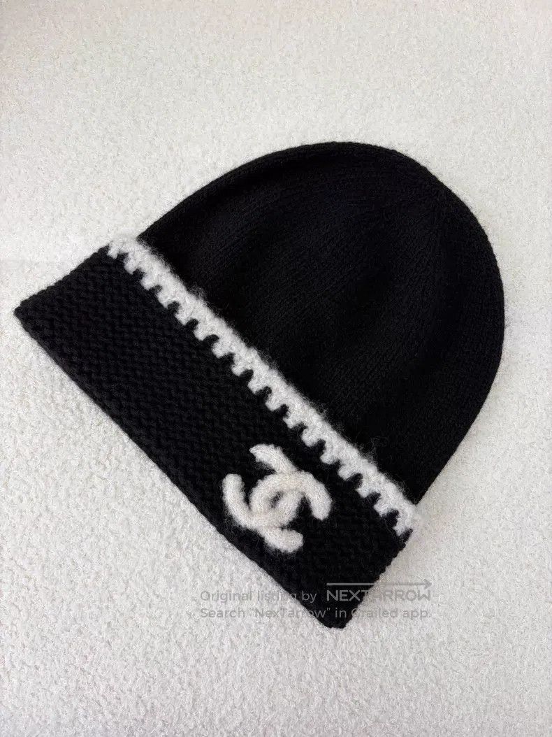 Chanel Chanel Classic black and white wavy pattern classic double Size ONE SIZE - 1 Thumbnail