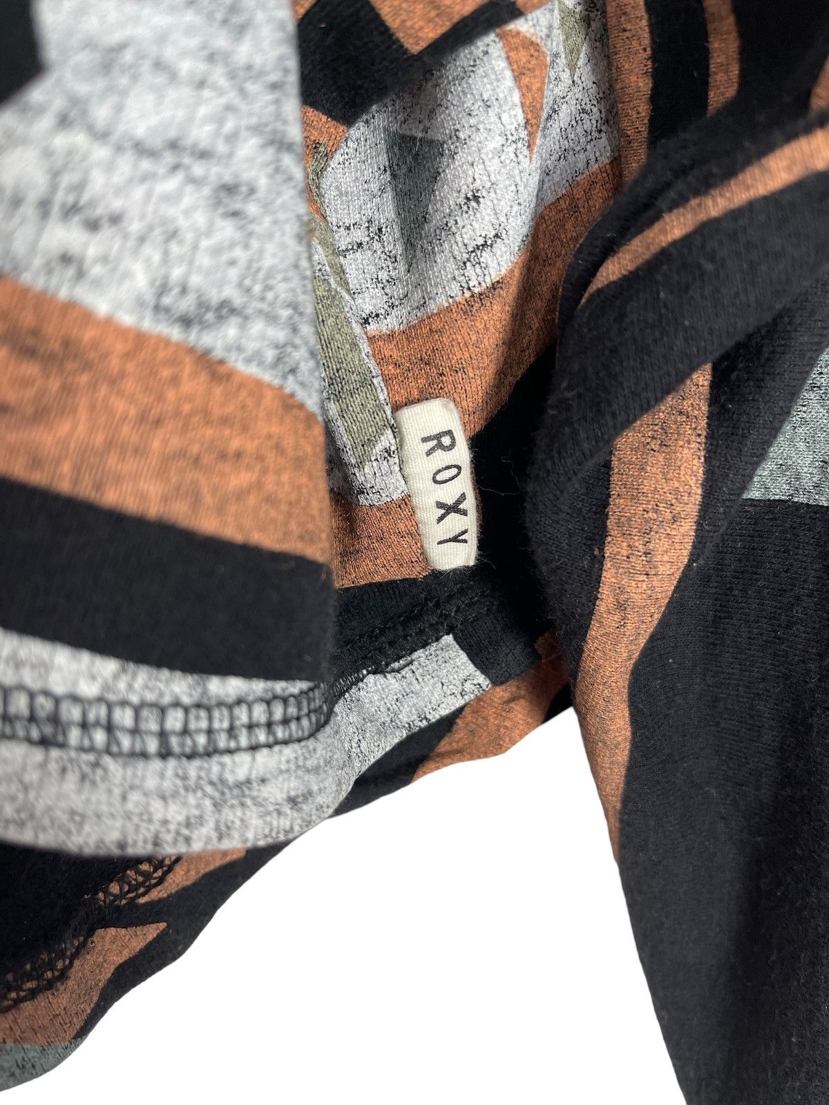 Quiksilver ROXY TRIBE SWEATSHIRT Size L / US 10 / IT 46 - 8 Thumbnail