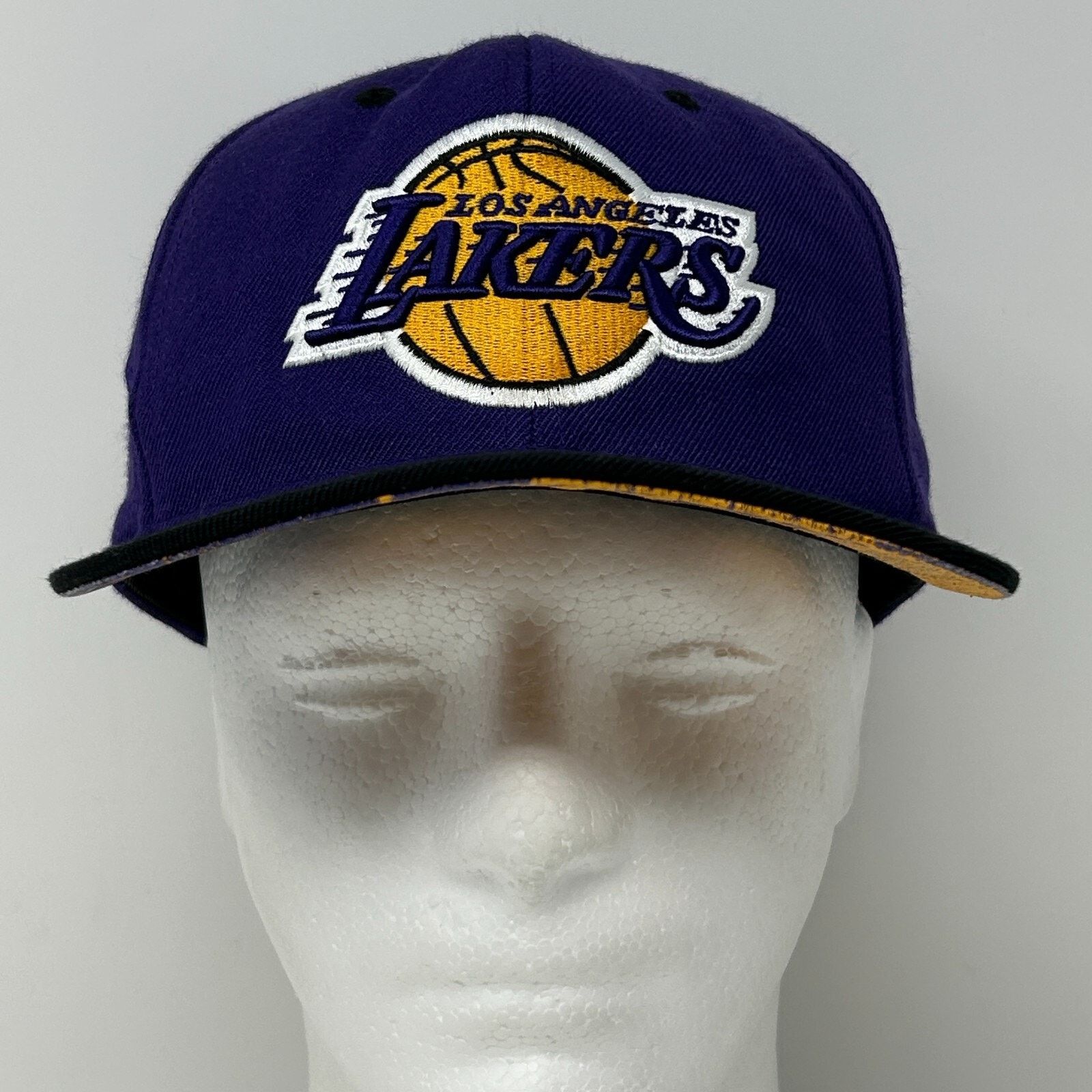 Mitchell & Ness Los Angeles Lakers Hat Baseball Cap Mitchell & Ness Purple Size ONE SIZE - 2 Thumbnail