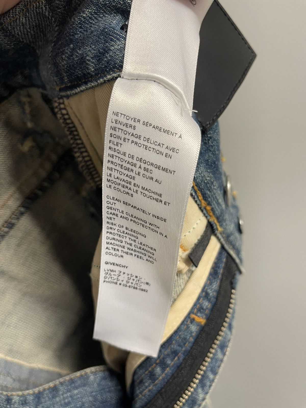 Givenchy Givenchy denim destroyed jeans Size US 30 / EU 46 - 6 Thumbnail