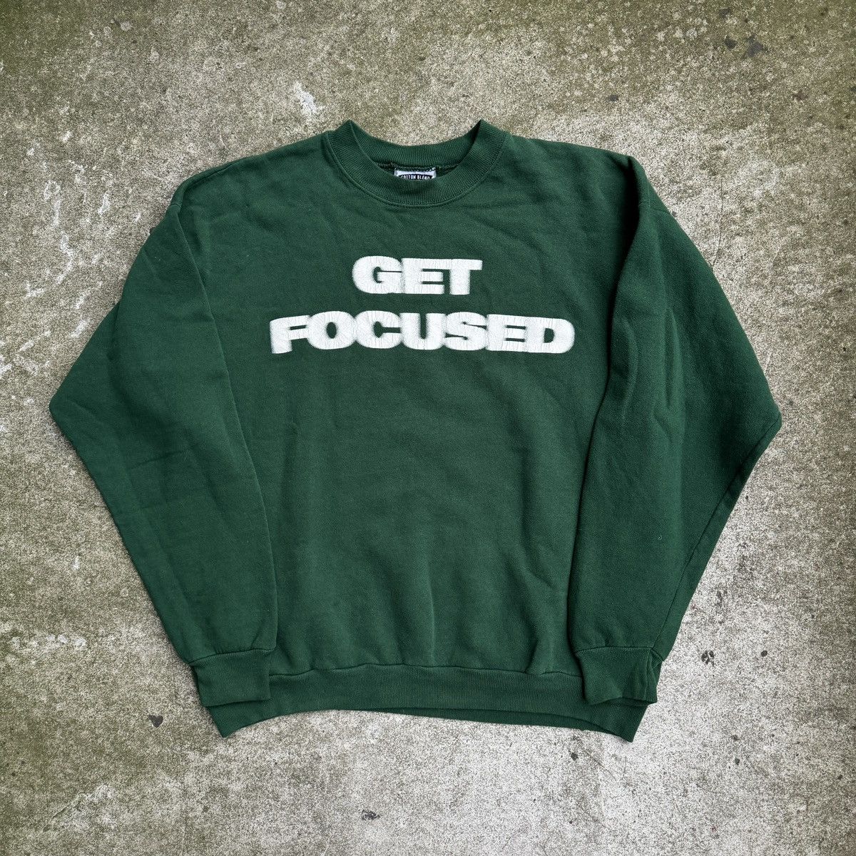 Vintage VINTAGE 90s GET FOCUSED BLURRY PRINT CREWNECK SWEATSHIRT Size US XL / EU 56 / 4 - 1 Thumbnail