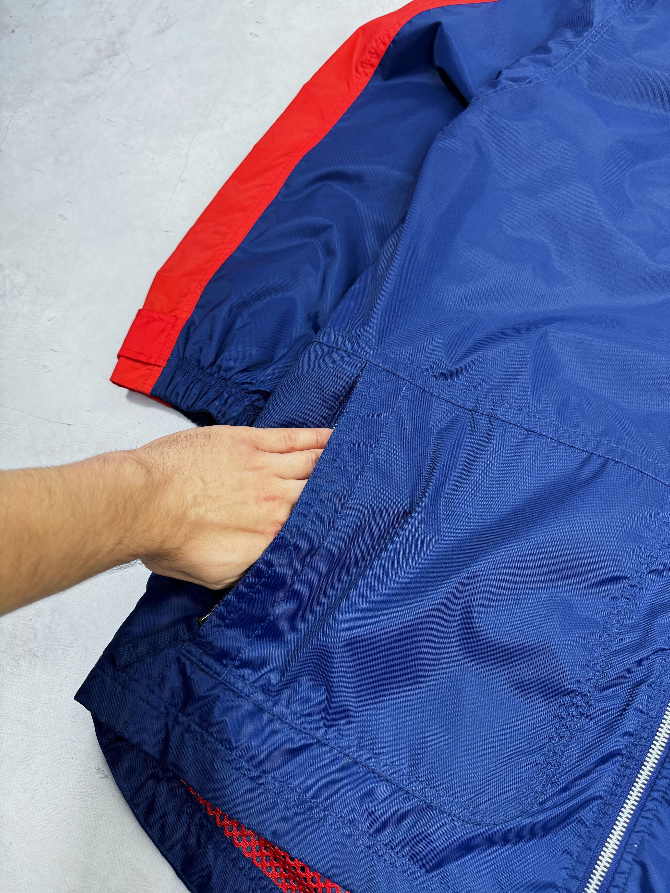 Nike × Vintage Y2K Nike Windbreaker Jacket Nylon Big Back Swoosh Logo Size US L / EU 52-54 / 3 - 7 Thumbnail