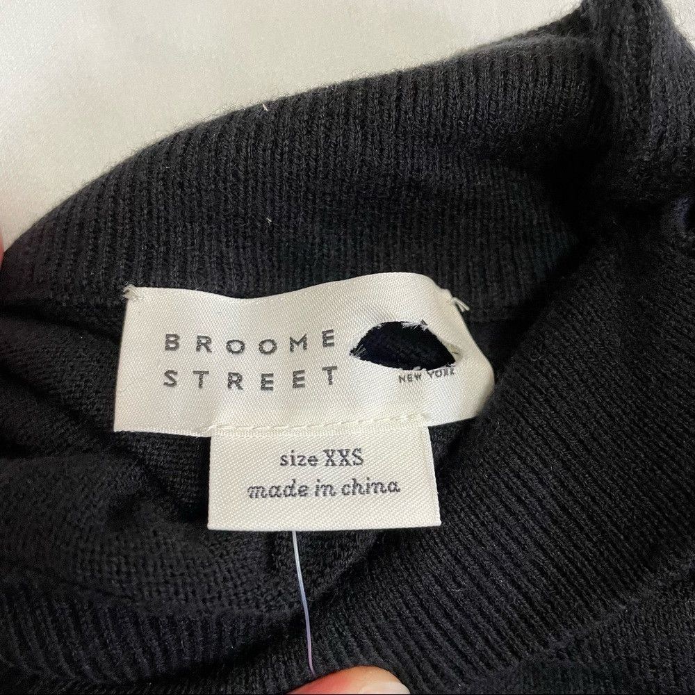 Kate Spade New Broome Street Kate Spade Pearl Turtleneck Lace Sweater Size XXS / US 00 / IT 34 - 8 Thumbnail