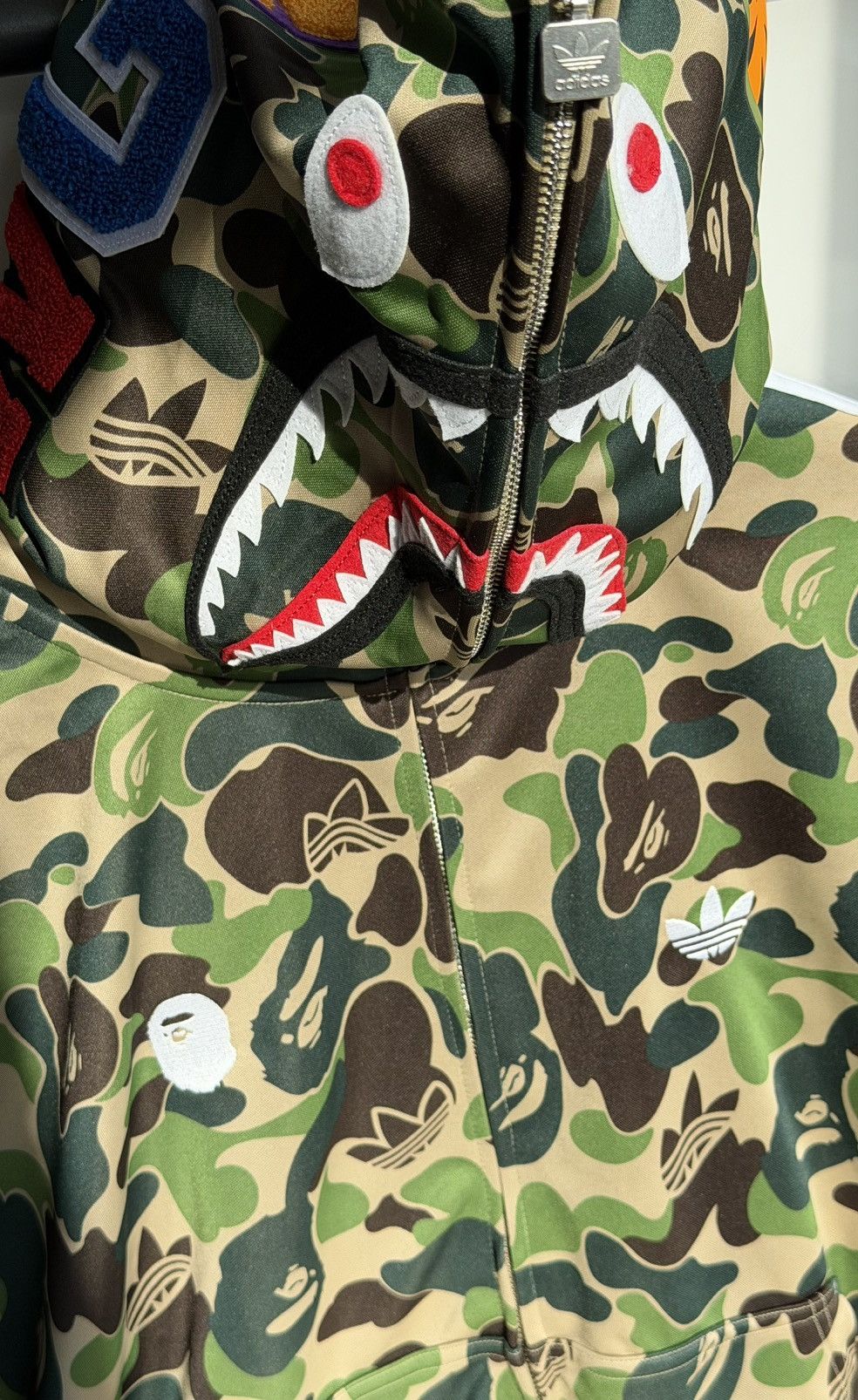 Adidas × Bape KF4916 Men’s XL adidas X BAPE® SS26 SHARK TRACK HOODIE Size US XL / EU 56 / 4 - 8 Thumbnail