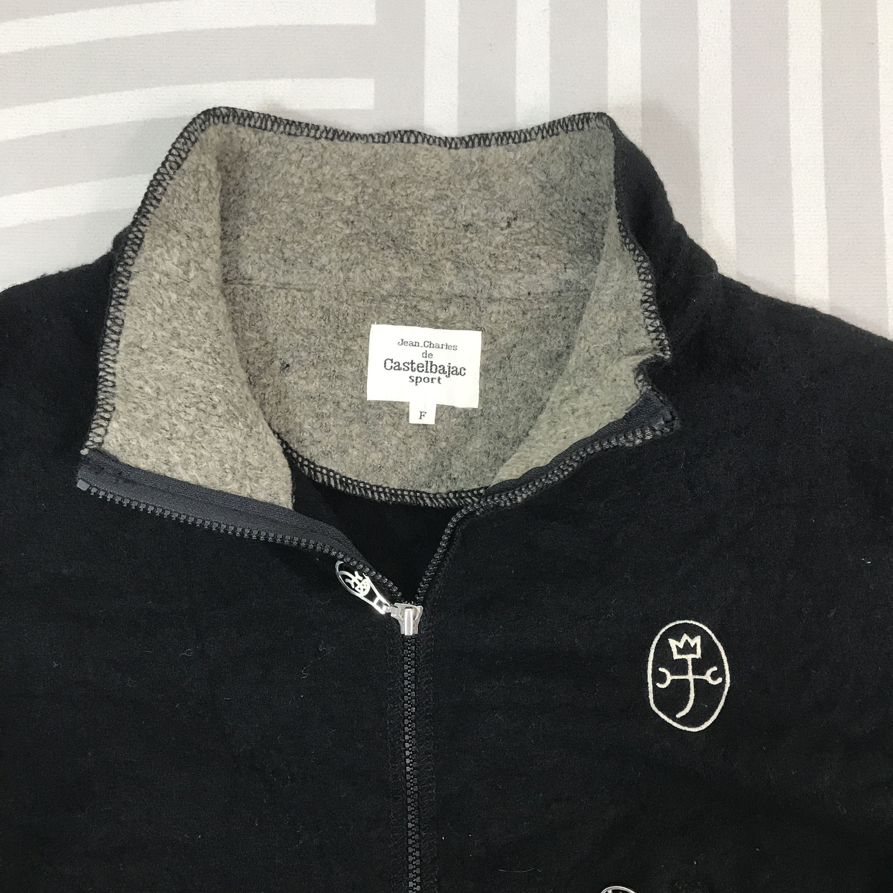 Jean Charles De Castelbajac Vintage Castelbajac Wool cropped Jacket Size US S / EU 44-46 / 1 - 5 Thumbnail