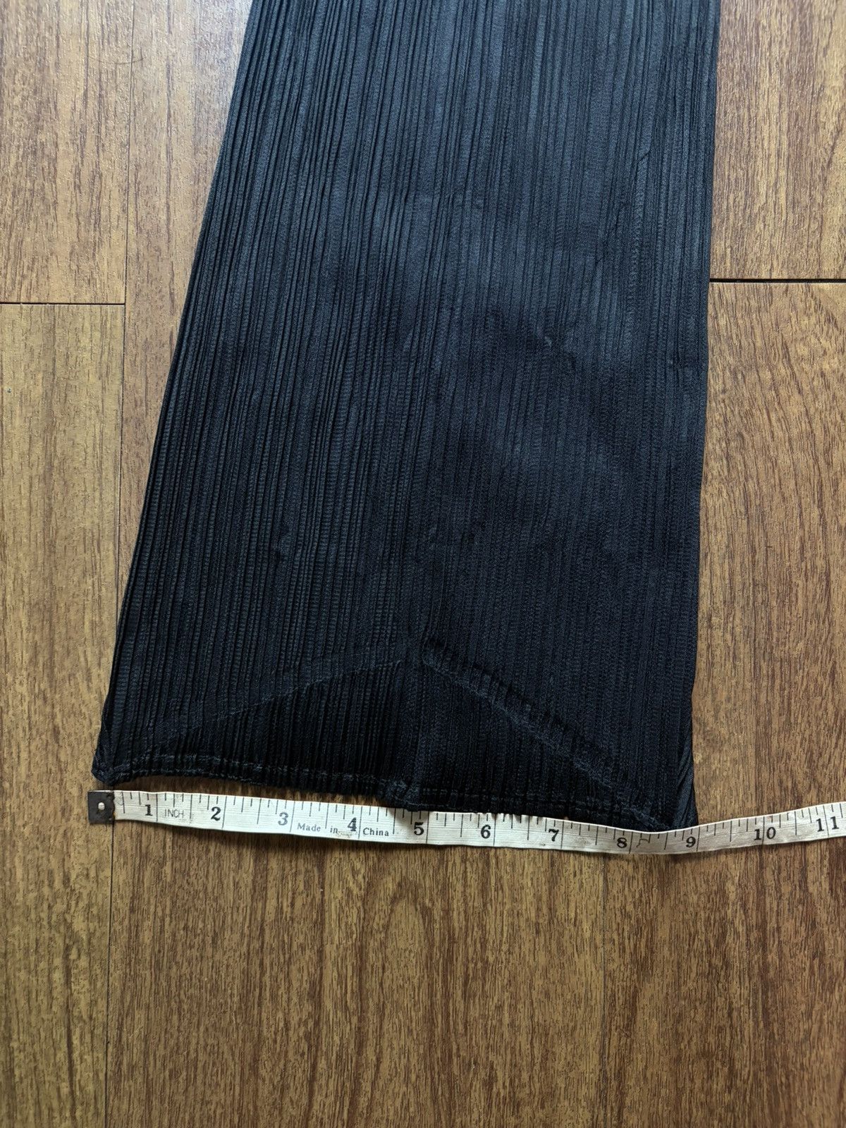 Issey Miyake FREE TAX! Issey Miyake Pleats Please Straight Leg Trousers Size US 31 - 13 Thumbnail