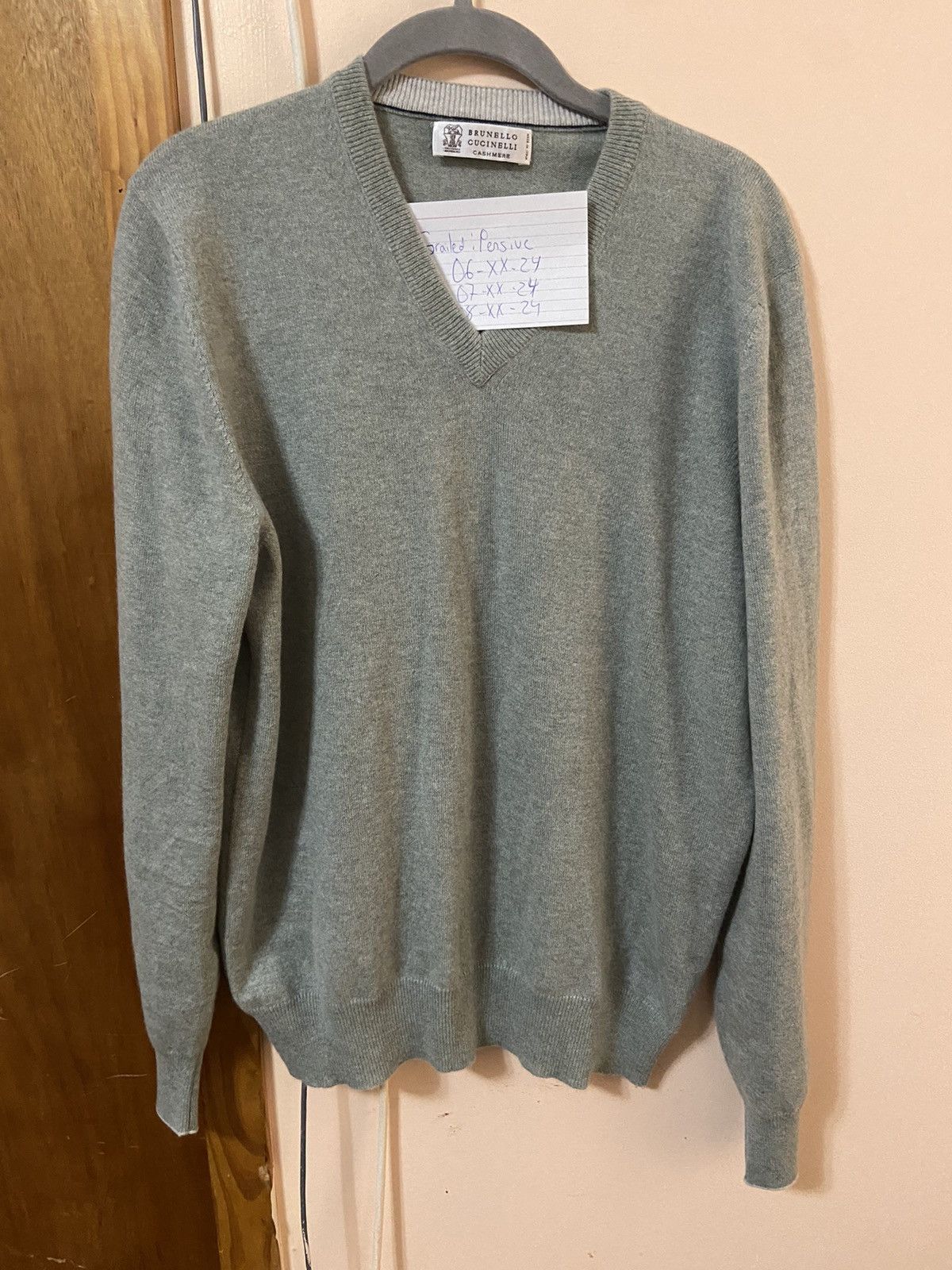 Brunello Cucinelli V-Neck Cashmere Sweater Size US M / EU 48-50 / 2 - 1 Thumbnail