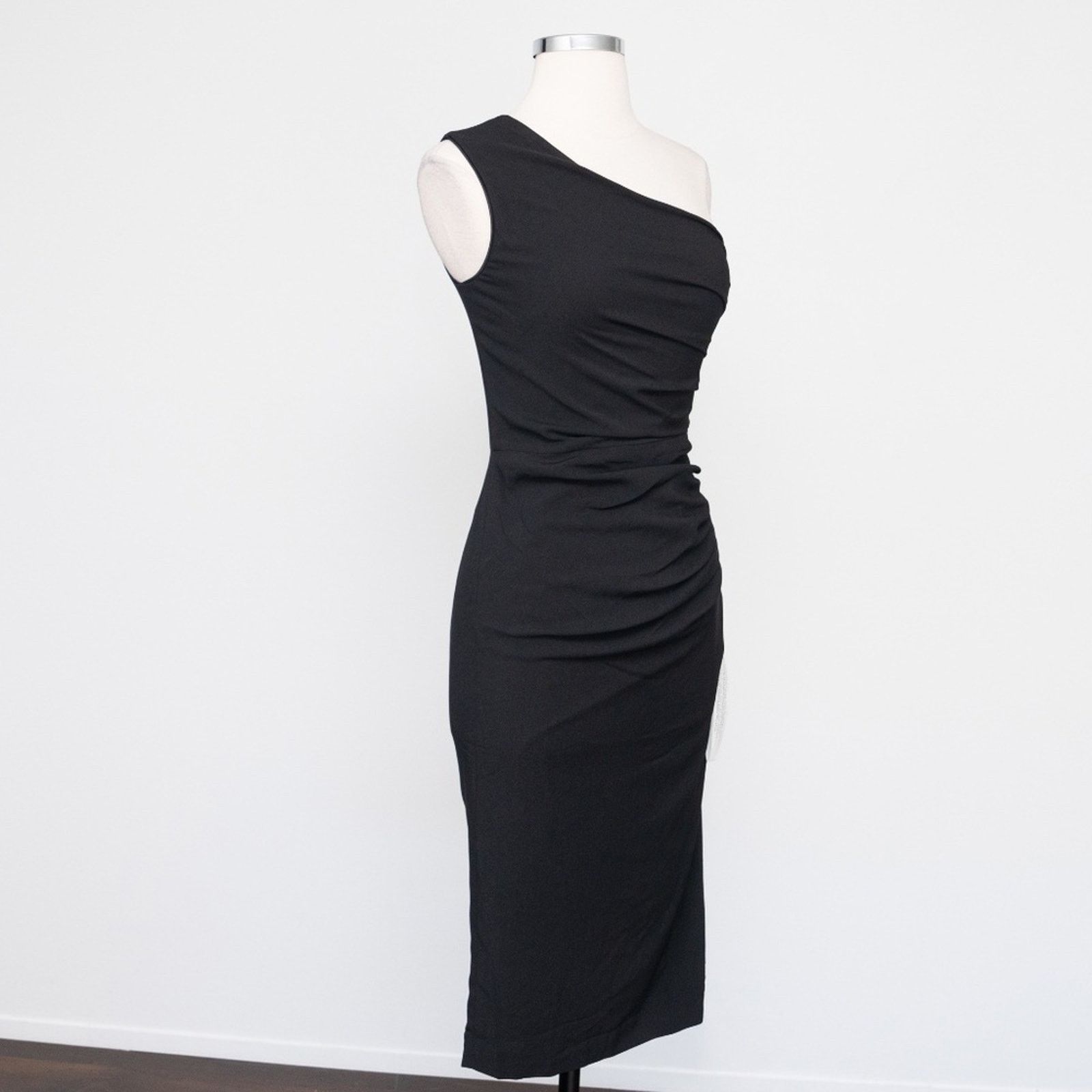 Dress the Population Dress the Population. Martine One-Shoulder Dress. Size XS / US 0-2 / IT 36-38 - 11 Thumbnail