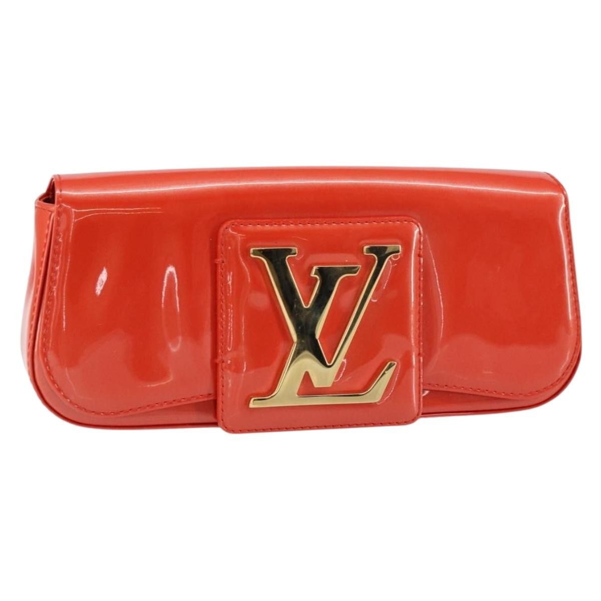 Louis Vuitton Louis Vuitton Sobe Clutch Patent Size ONE SIZE - 1 Thumbnail