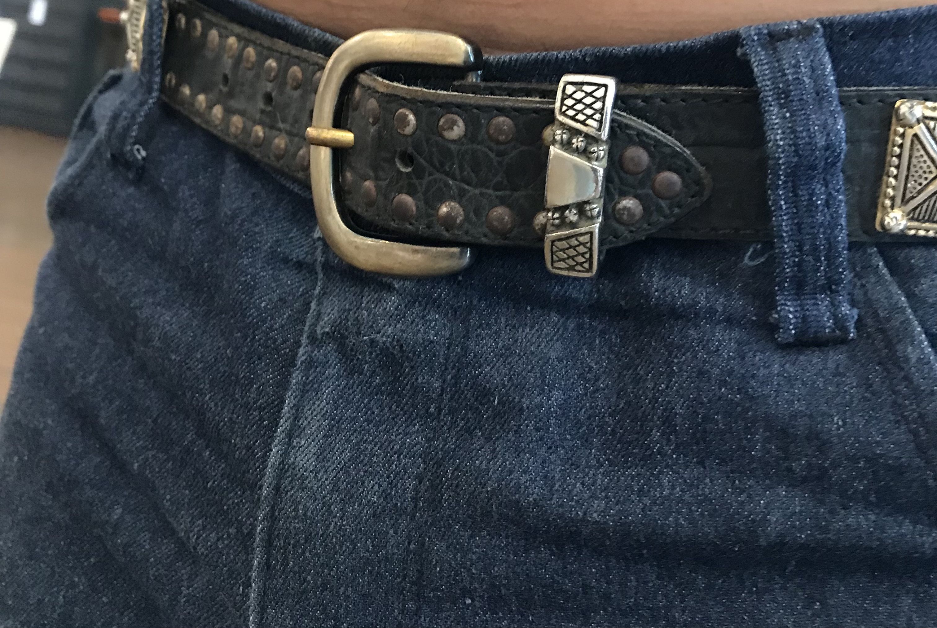 Vintage 🔥 Rare 🔥 Vintage EA Belts Studed Chrome Size ONE SIZE - 10 Thumbnail
