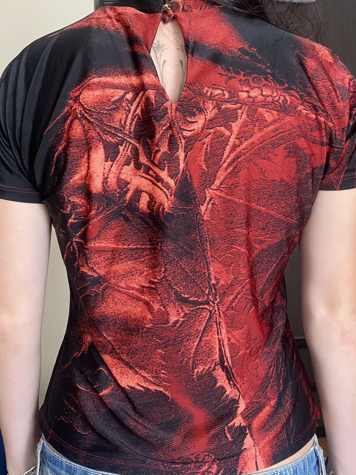 Roberto Cavalli Roberto Cavalli Mesh Top With Wild Berries & Thorns Graphic Size L / US 10 / IT 46 - 4 Thumbnail