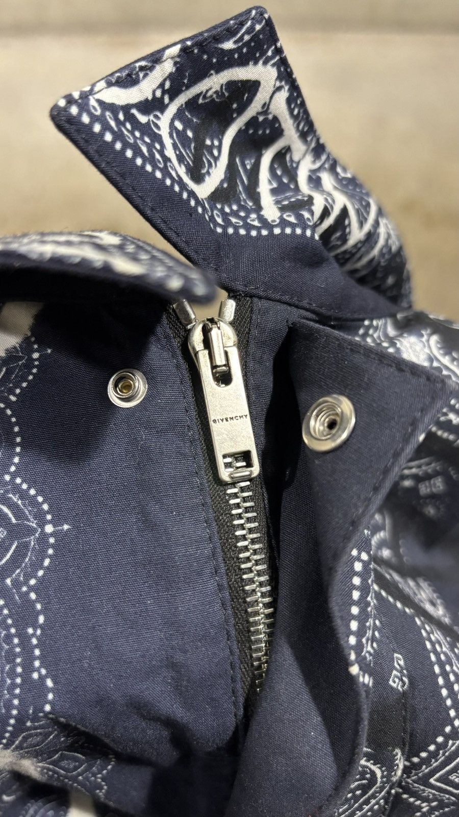Chito × Givenchy Givenchy Chito Graffiti Bandana Button Up Size US M / EU 48-50 / 2 - 12 Thumbnail