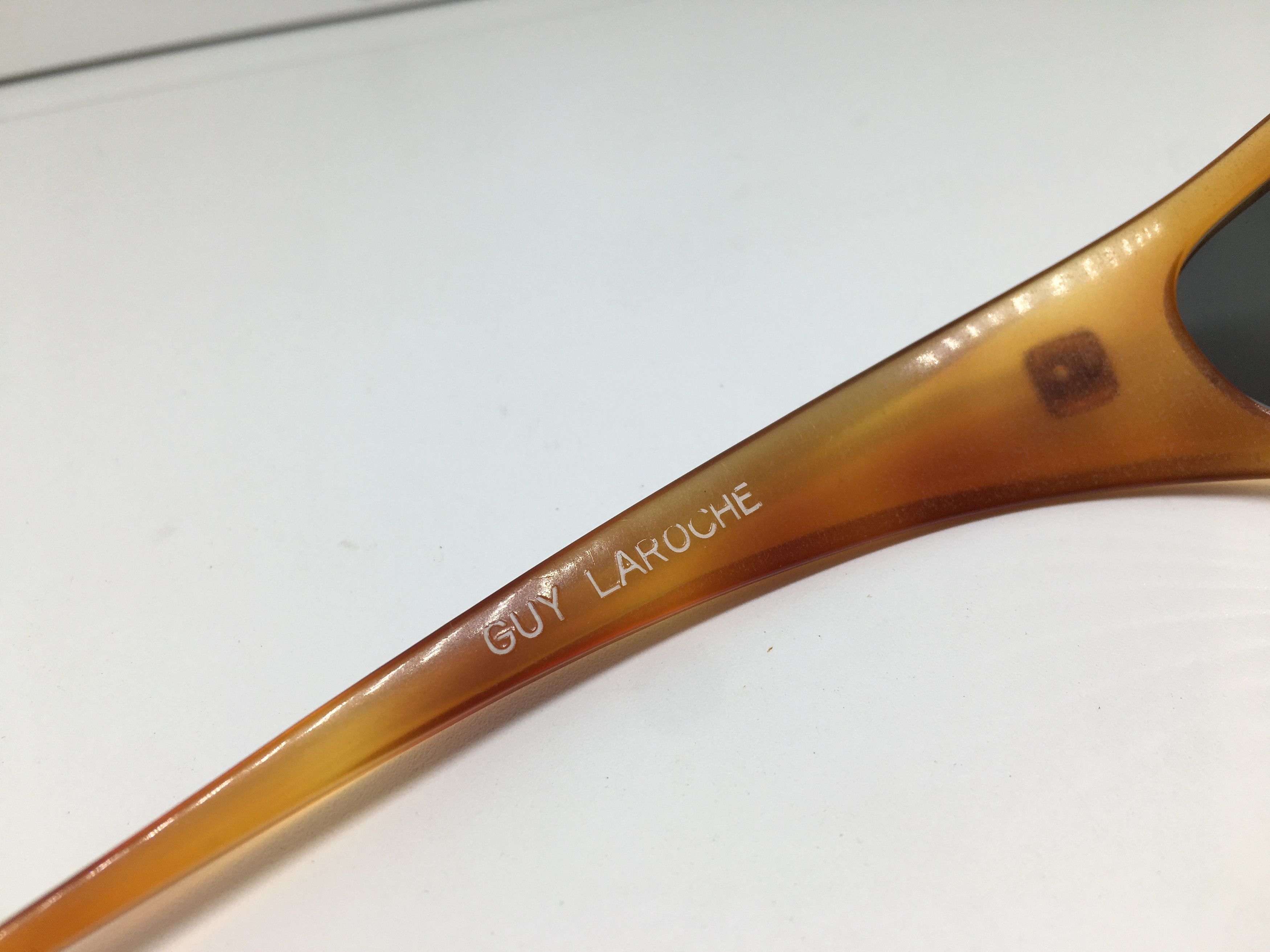 Guy Laroche Vintage Guy Laroche Honey Amber Tortoise Sunglasses Wrapped Size ONE SIZE - 7 Thumbnail
