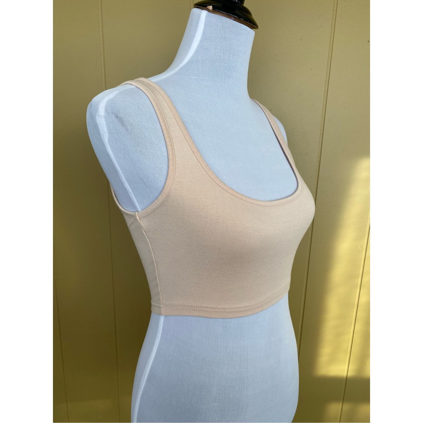 Shein SHEIN women S scoopneck crop tank top beige Size S / US 4 / IT 40 - 2 Thumbnail