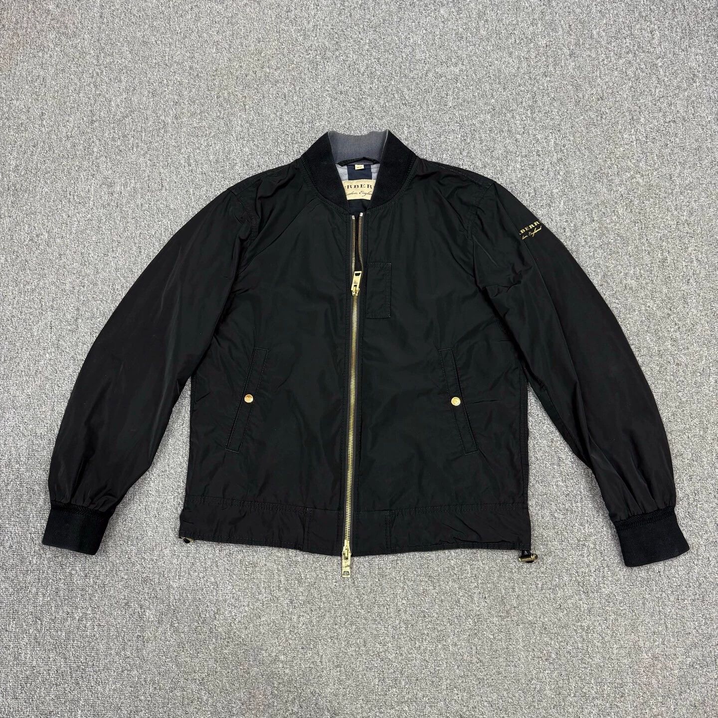 Burberry Burberry Black Arm Logo Nylon Jacket 50 Mint Size XS / US 0-2 / IT 36-38 - 1 Thumbnail