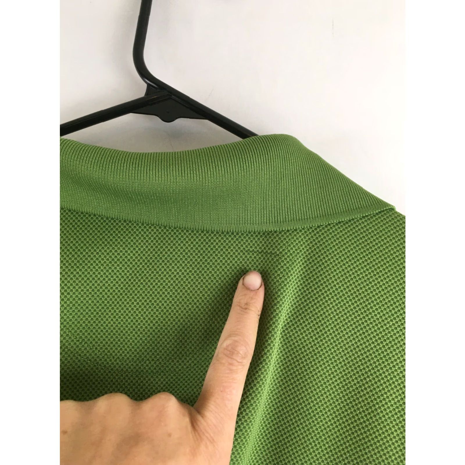 Vintage Columbia Polo Shirt Men XL Green Short Sleeve Collared ¼ Button Pull Over Polo Mens XL Green (Good Used Condition) Size US XL / EU 56 / 4 - 4 Thumbnail