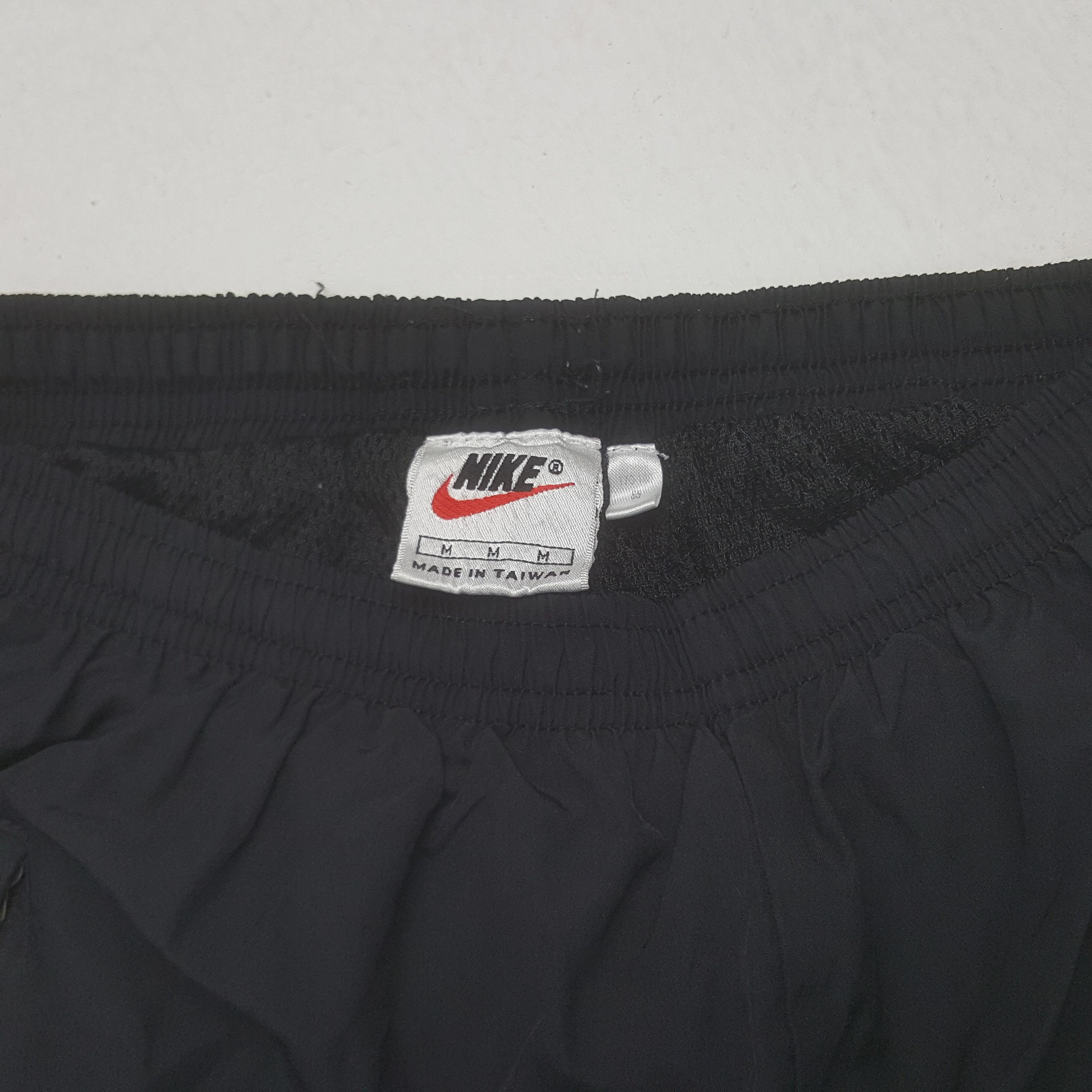 Nike × Vintage Vintage Nike Windbreaker Joggers Pants Size US 30 / EU 46 - 12 Thumbnail