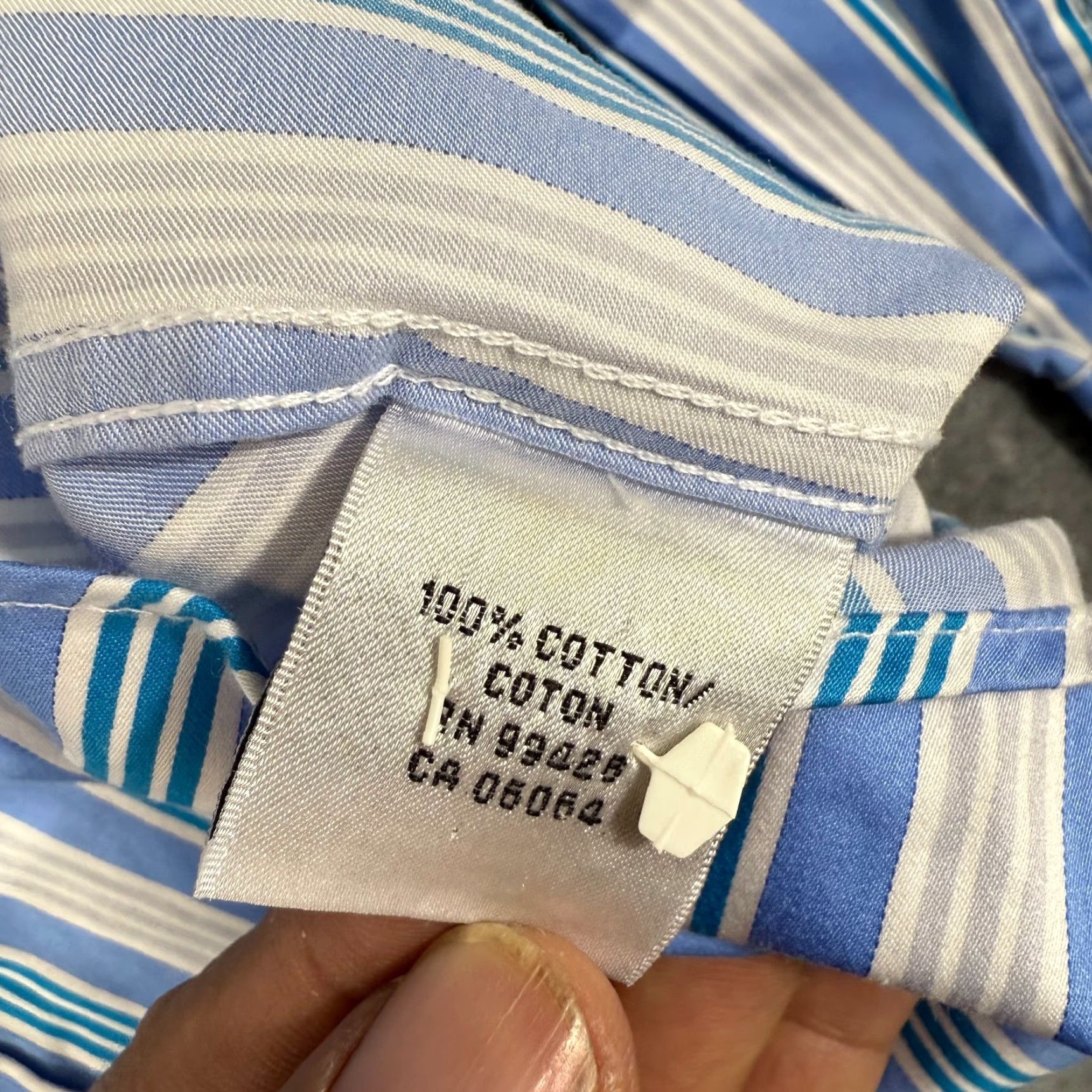 BUGATCHI Bugatchi Button-Up Shaped Fit Shirt Mens L White Blue Striped Long Sleeve Size US L / EU 52-54 / 3 - 7 Thumbnail