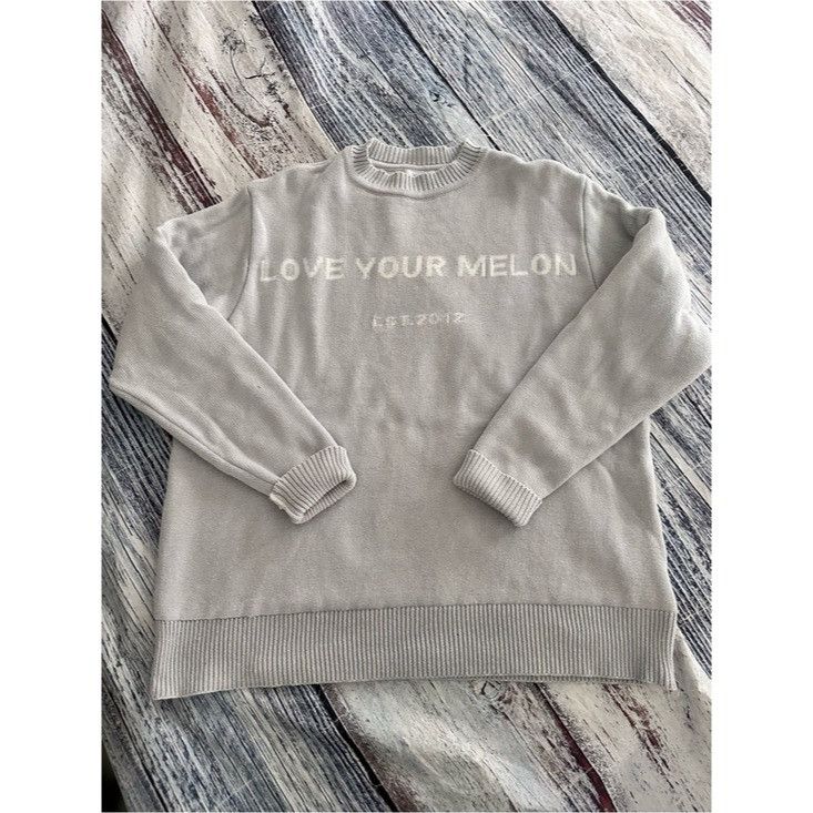 Other Love Your Melon Light Gray Logo Knit Sweater Size S / US 4 / IT 40 - 2 Thumbnail