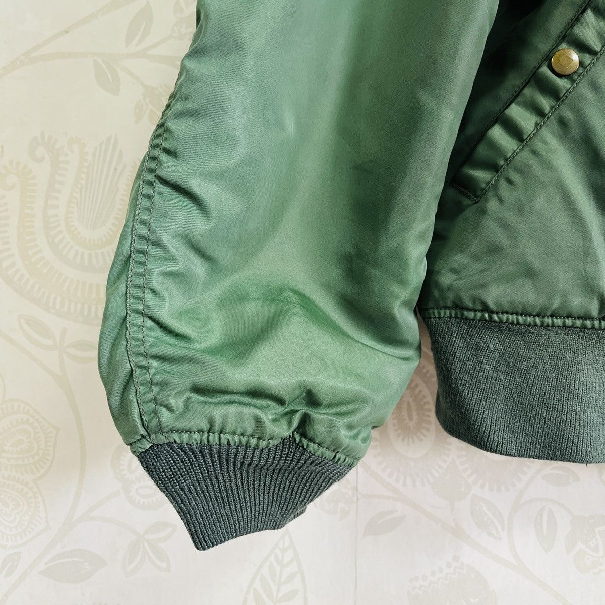 Japanese Brand Vintage Army Air Force Distressed Bomber Fly Jacket Size US L / EU 52-54 / 3 - 6 Thumbnail
