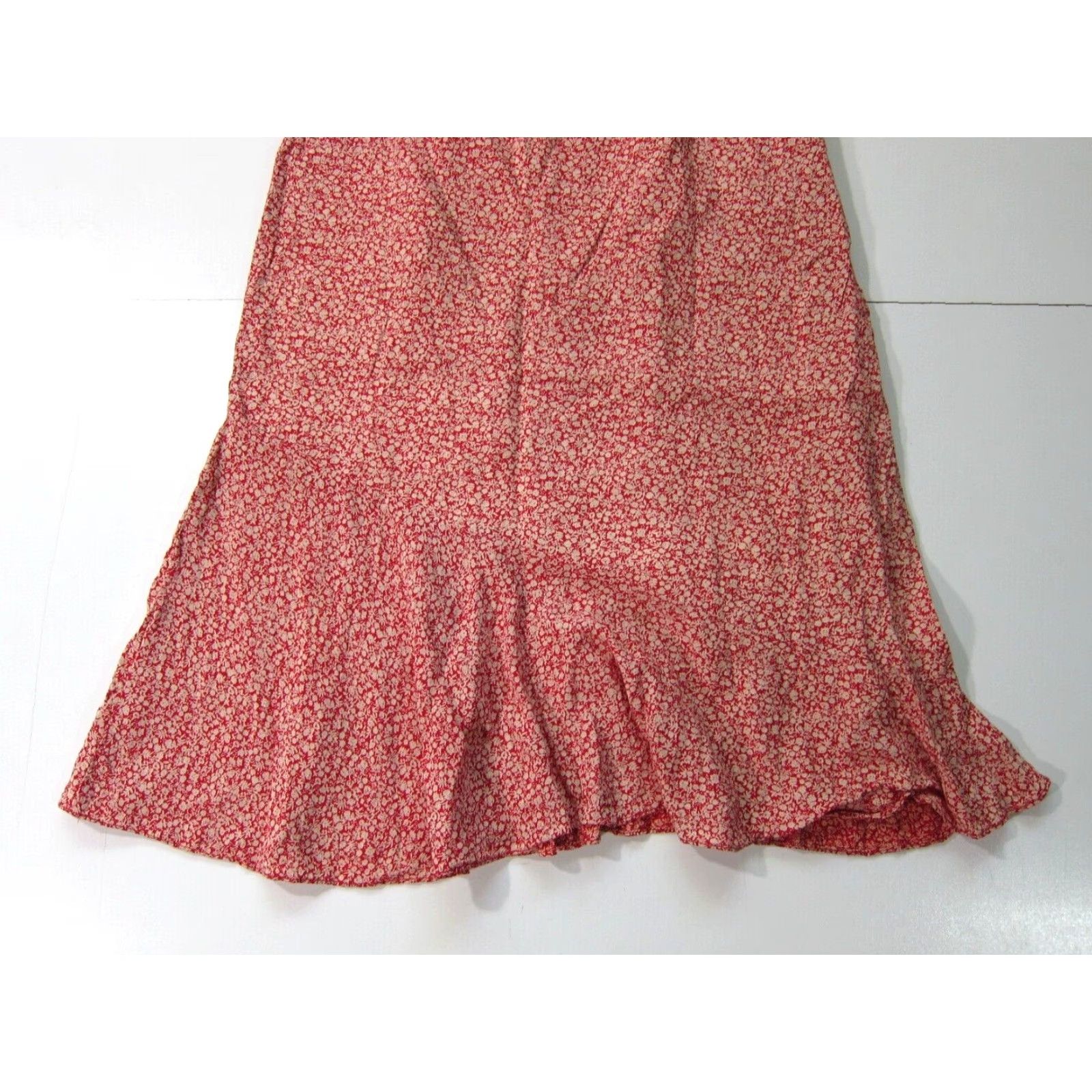 Vintage VINTAGE Tanya Lam Skirt Women XS A-Line Midi Floral Red 100% Rayon Lined Imported? Size 26" / US 2 / IT 38 - 8 Thumbnail