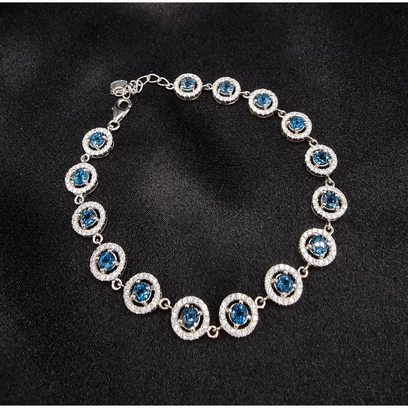 Vintage Rare Find 925 Sterling Silver Bracelet With Blue Stones Size ONE SIZE - 1 Thumbnail