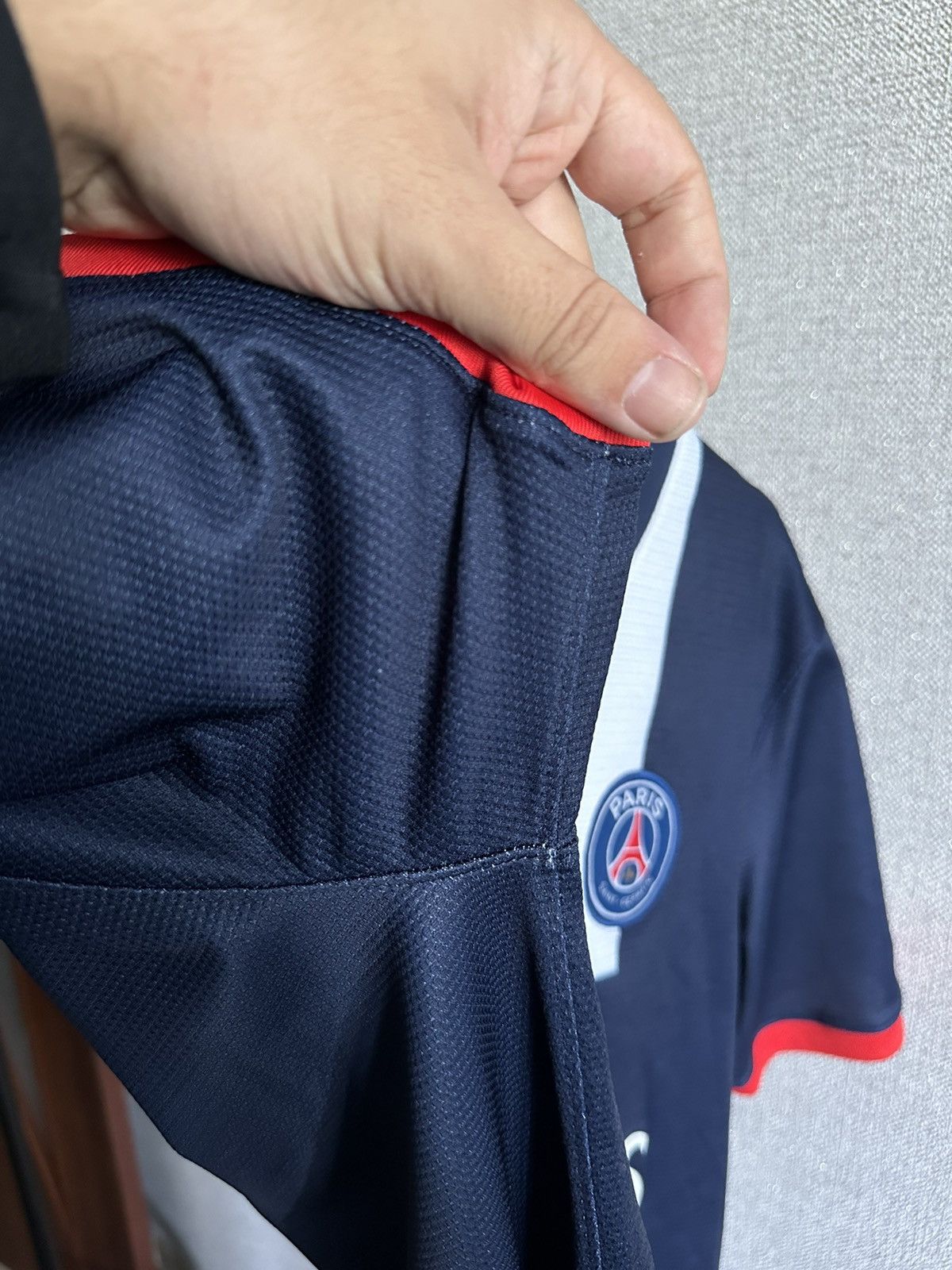 Nike 2013/14 Nike Paris Saint Germain PSG Soccer Jersey Size US M / EU 48-50 / 2 - 11 Thumbnail