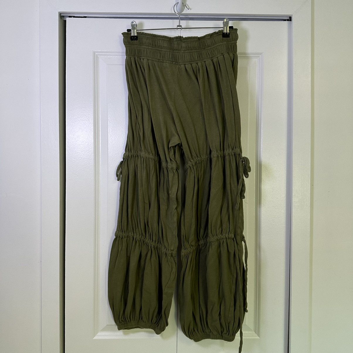 Urban Outfitters Urban Outfitters Olive Green Parachute Pants Size 30" / US 8 / IT 44 - 2 Thumbnail