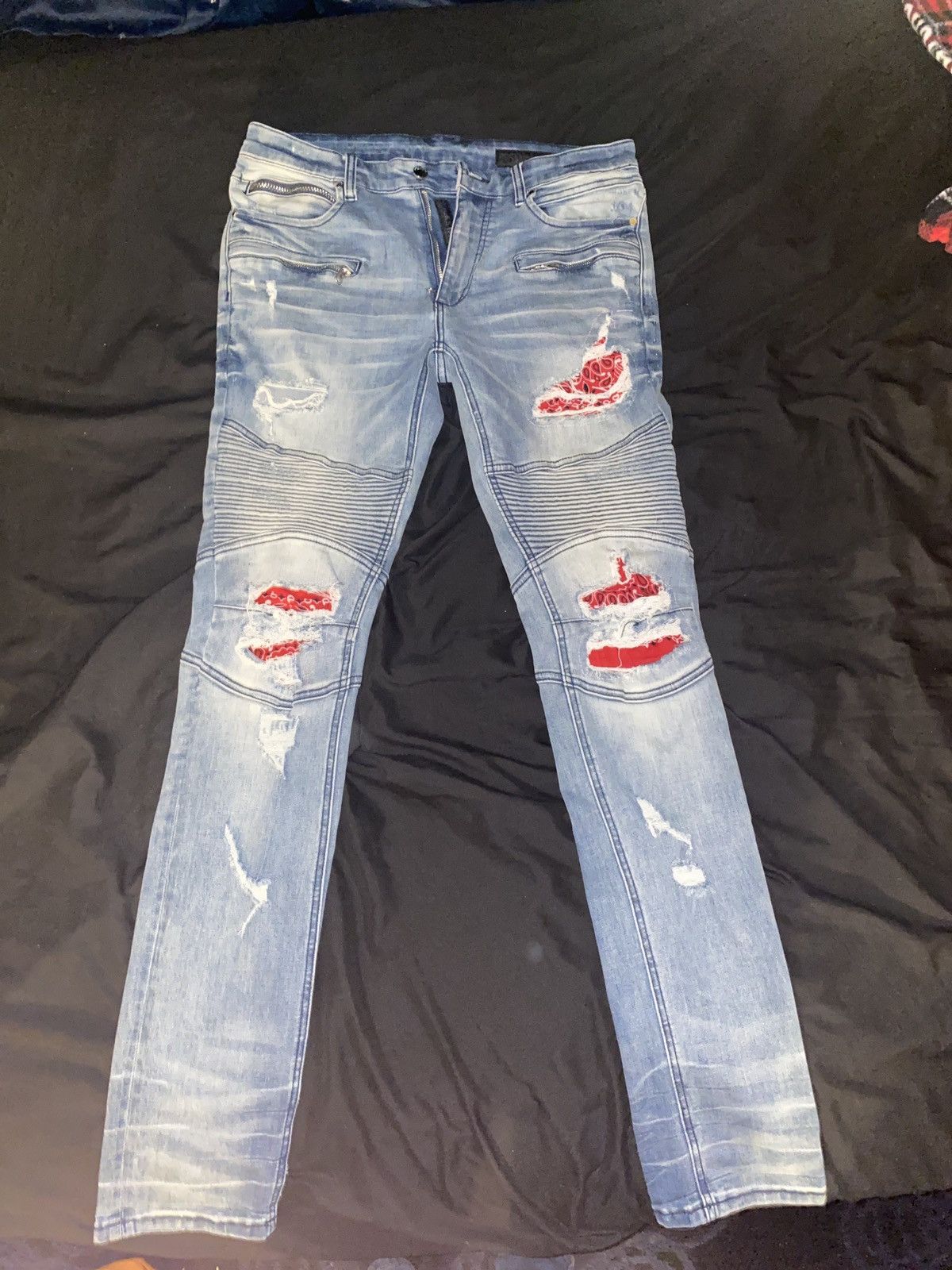 Red deals bandana patch rockstar jeans