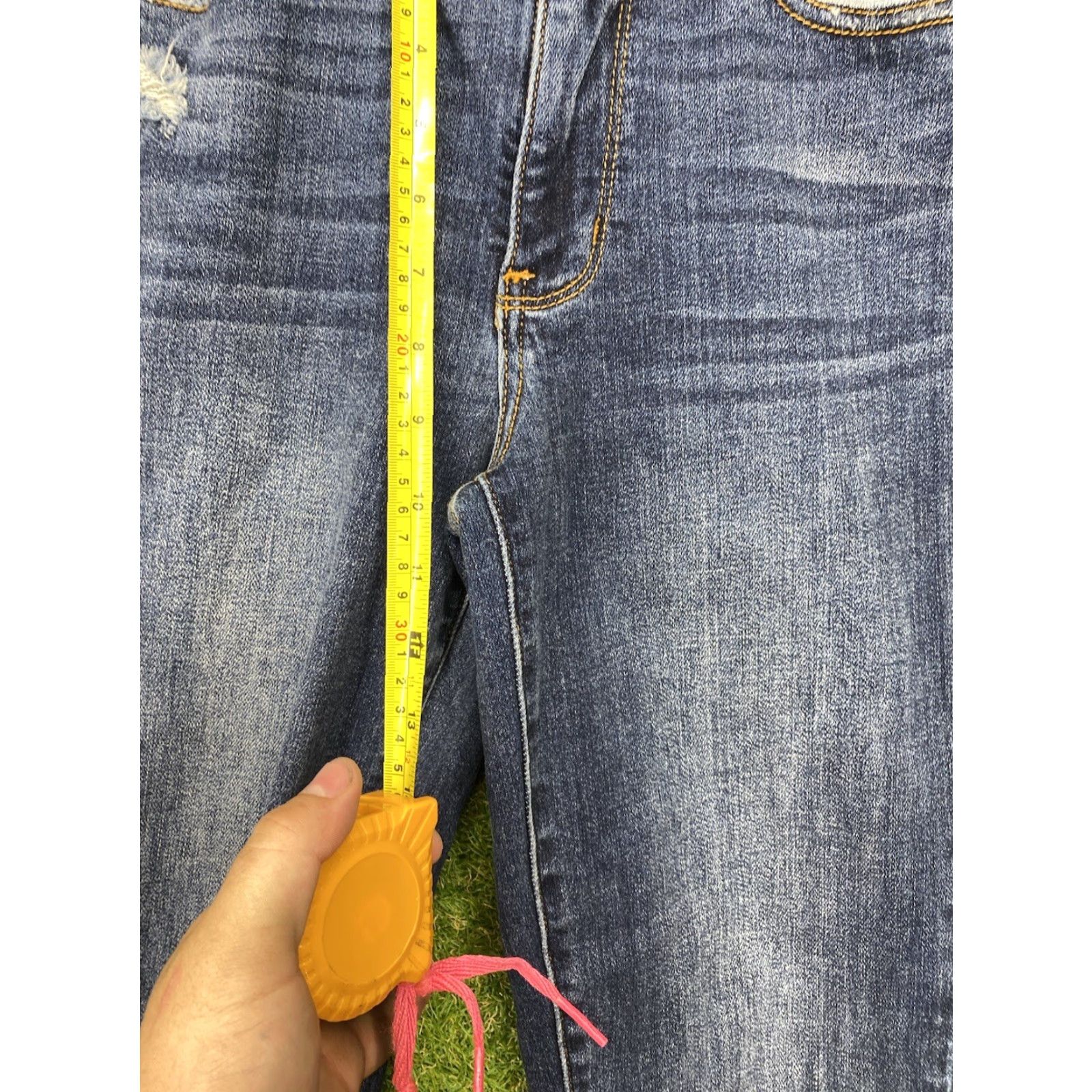 Vintage Judy Blue Jeans Women's Mid Rise Relaxed Fit Skinny Dark Wash Denim 27x27 Size 26" / US 2 / IT 38 - 6 Thumbnail