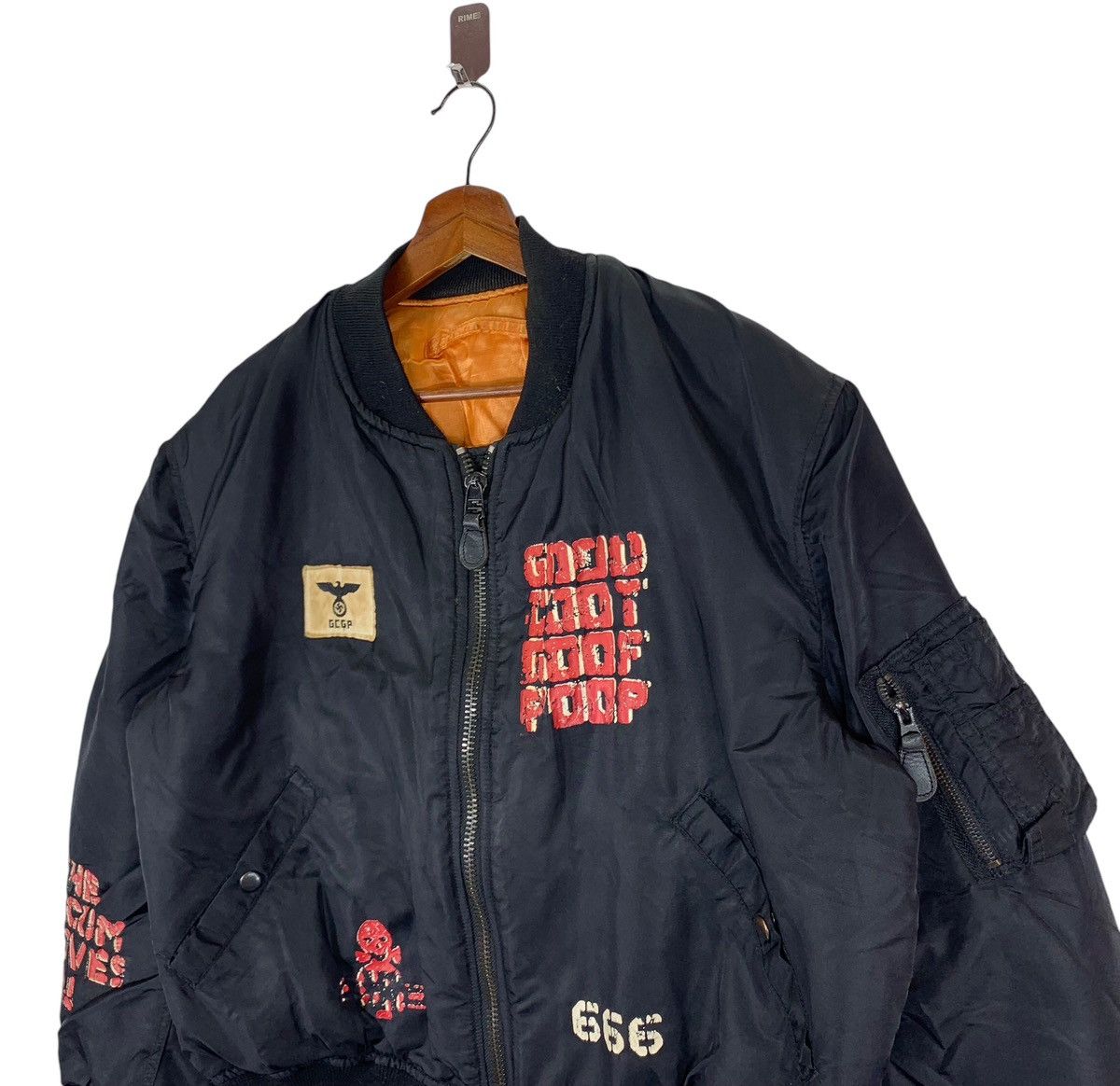Hiroshi Fujiwara VINTAGE 90s THE SCUM LIVES ON ROCK BAND BOMBER ZIPPER JACKET Size US L / EU 52-54 / 3 - 3 Thumbnail