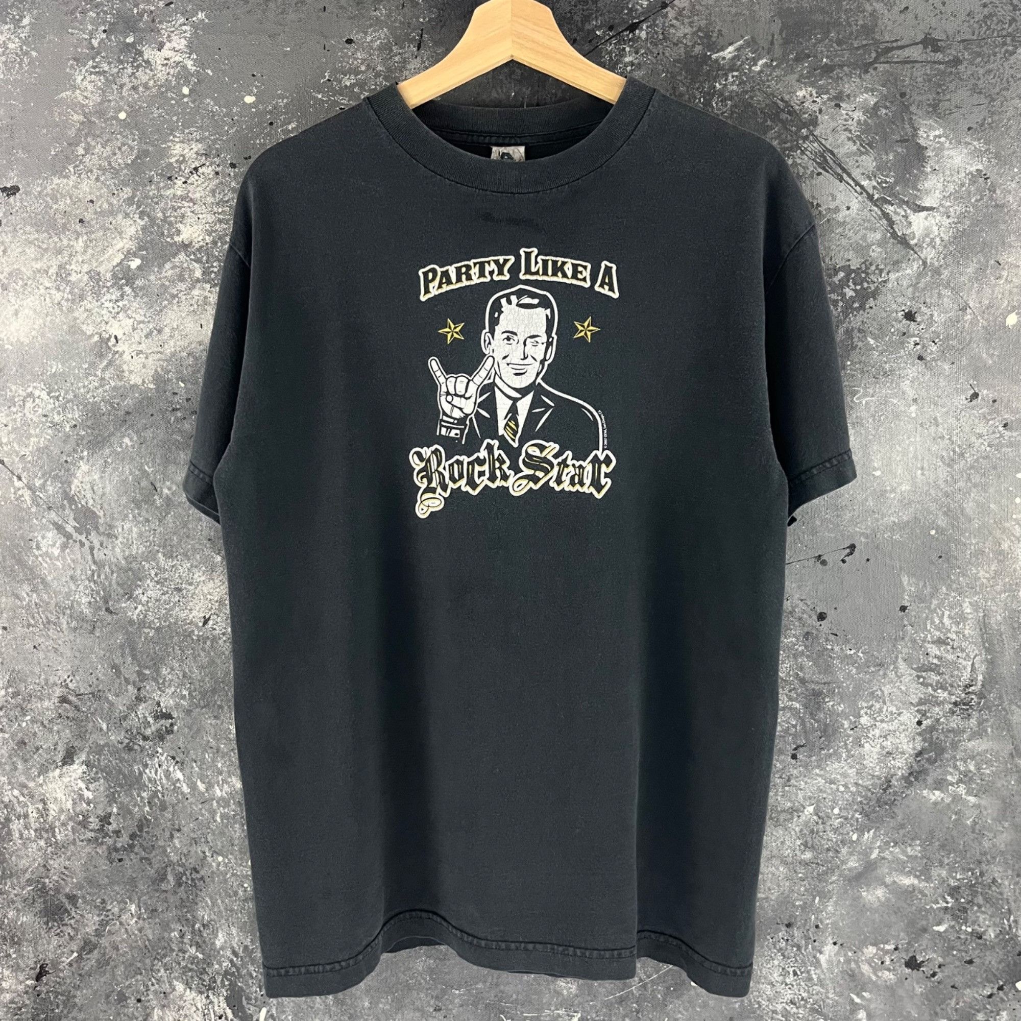 Vintage Vintage Y2K Rockstar script shirt Size US L / EU 52-54 / 3 - 1 Thumbnail