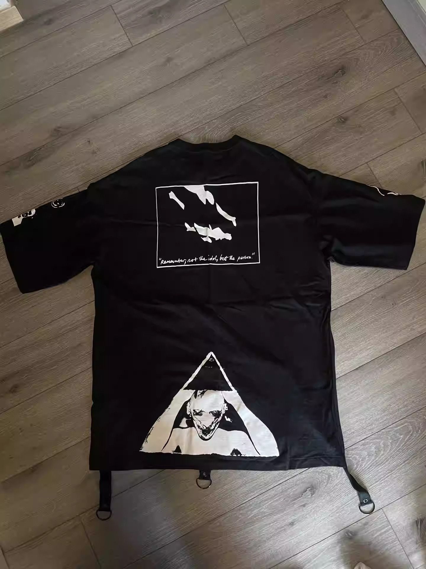 Undercover Under Cover Collage Print T-Shirt Size US M / EU 48-50 / 2 - 6 Thumbnail