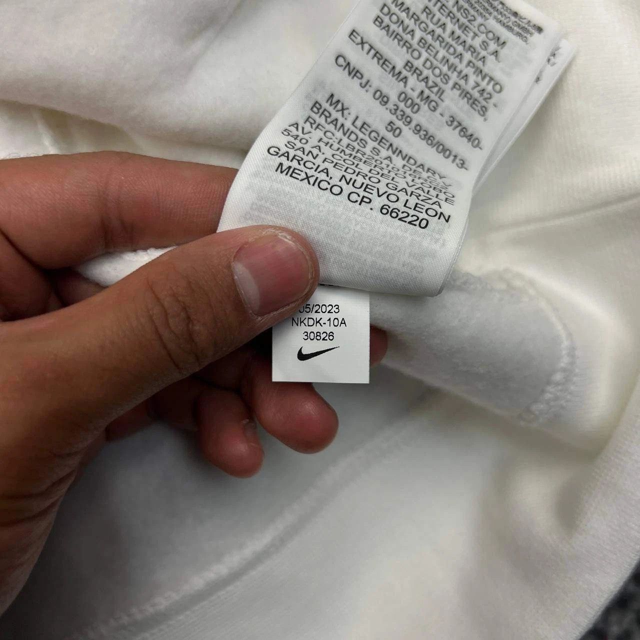 Nike Nike Hoodie Men White Georgia Bulldogs NCAA Pullover New L Size US L / EU 52-54 / 3 - 7 Thumbnail