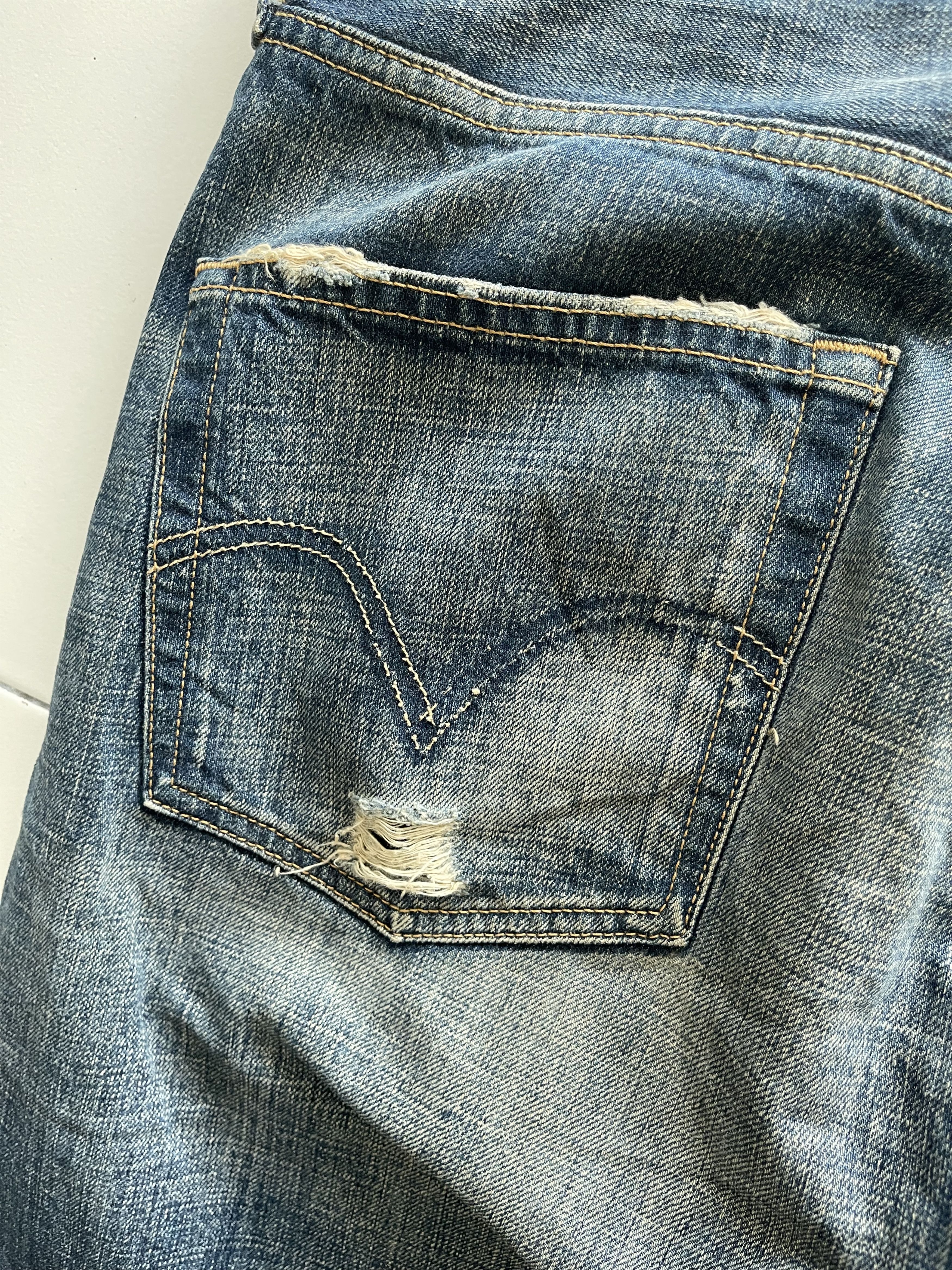 Levi's Vintage Levis 501 Jeans Size US 34 / EU 50 - 11 Thumbnail