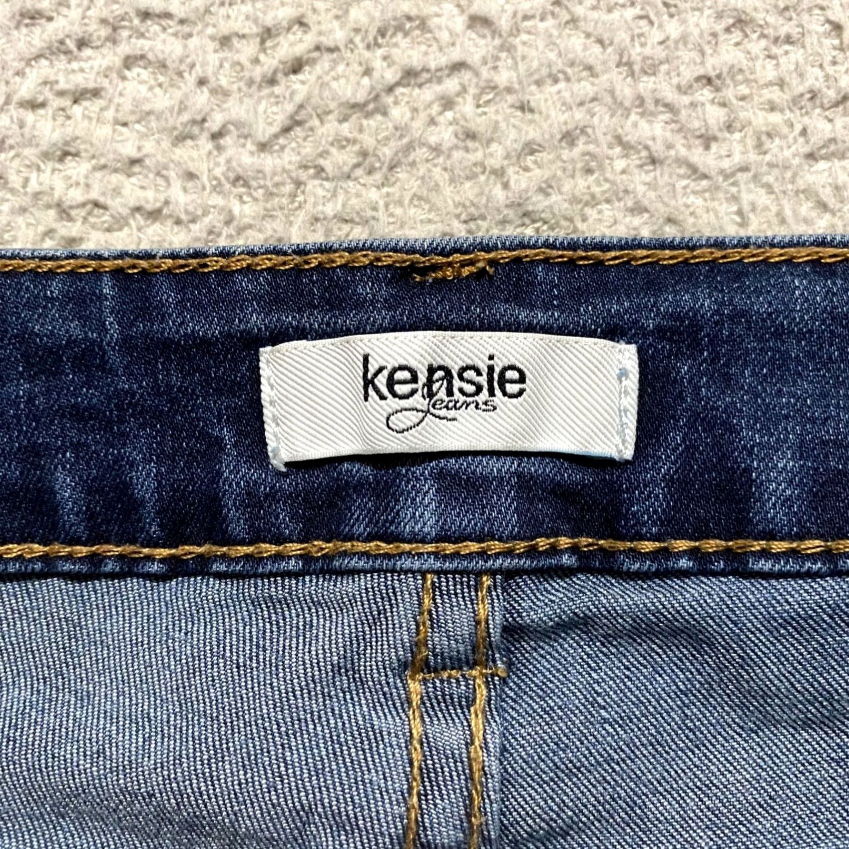 Vintage Kensie Jeans Jeans Blue Denim Medium Wash Mid Rise Ankle Distressed 27x24 5-Pocket Womens Size 26" / US 2 / IT 38 - 3 Thumbnail