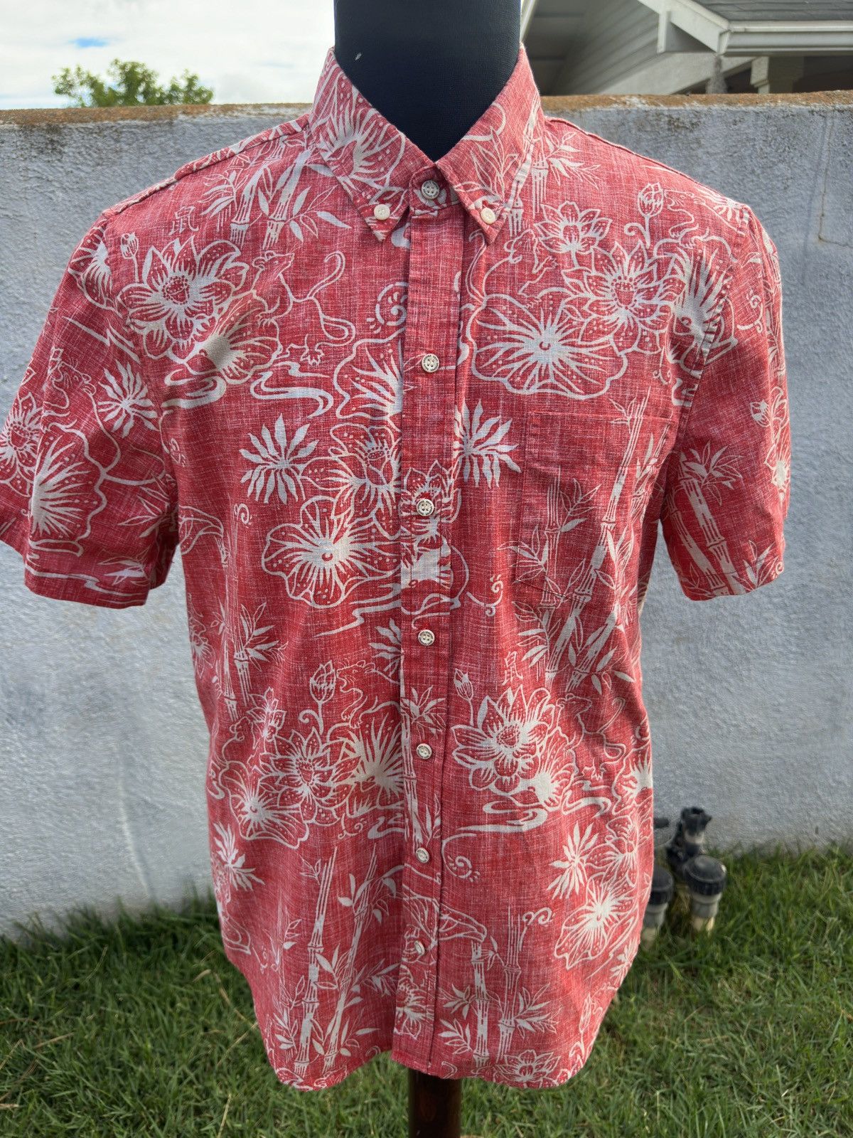 Reyn Spooner Reyn Spooner Red Tailored Men's Medium Hawaiian Print Size US M / EU 48-50 / 2 - 1 Thumbnail