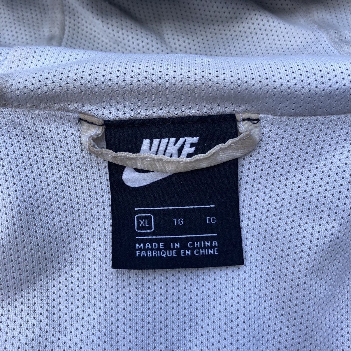 Nike Vintage Distressed 90s Nike Double Swoosh Light Jacket Size US XL / EU 56 / 4 - 15 Thumbnail