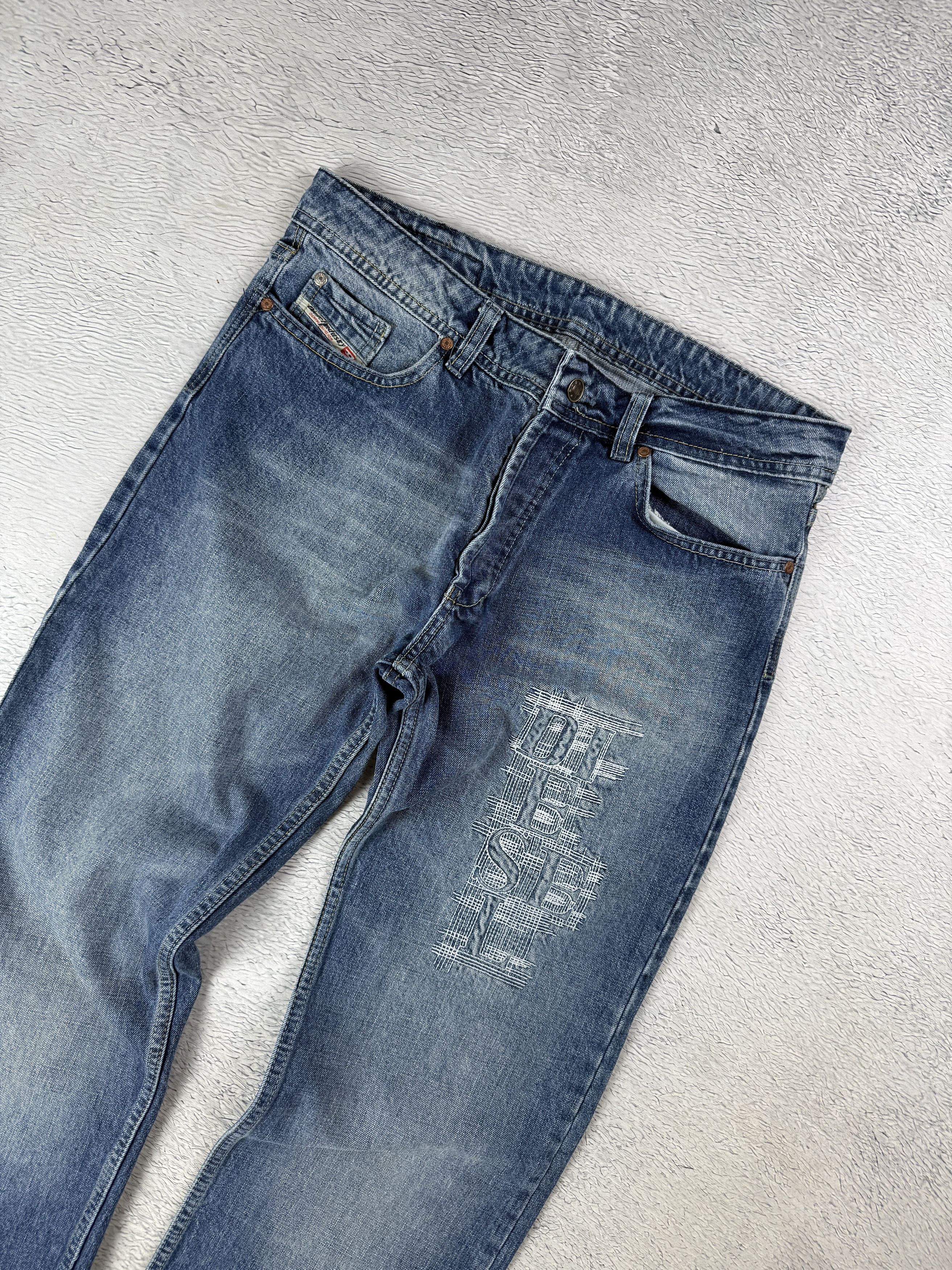 Diesel × JNCO Diesel Vintage Kulter Jeans Big Logo Blue Straight Drill Size US 33 - 5 Thumbnail