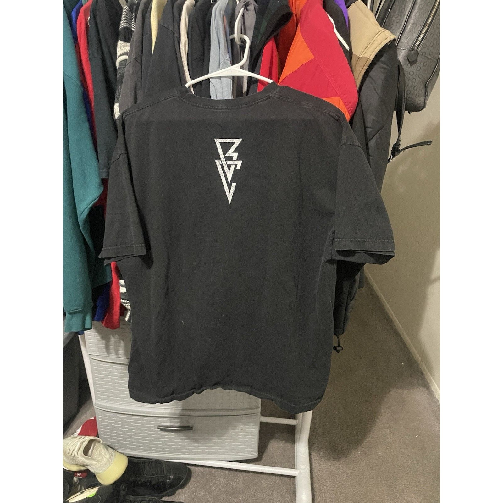 WWE Size XL- Authentic WWE Finn Balor CLUB Worldwide Shirt Black Size US XL / EU 56 / 4 - 2 Thumbnail